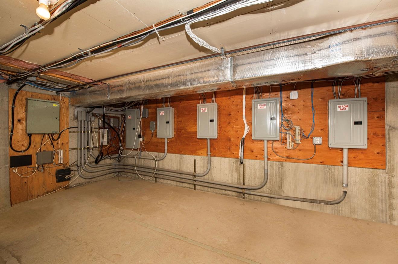 1360 Montauk, Mastic, NY 11950