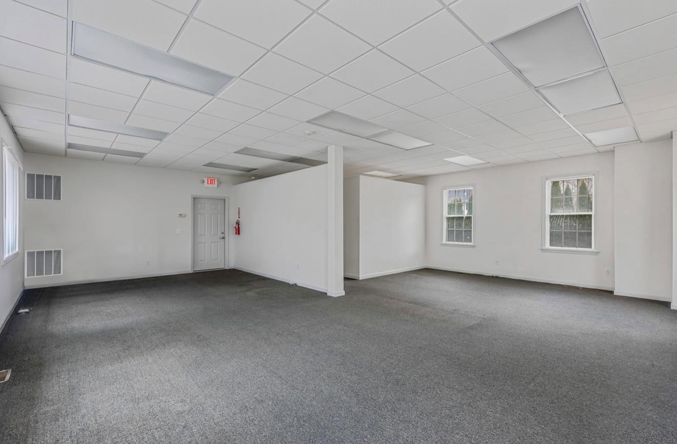 1360 Montauk, Mastic, NY 11950