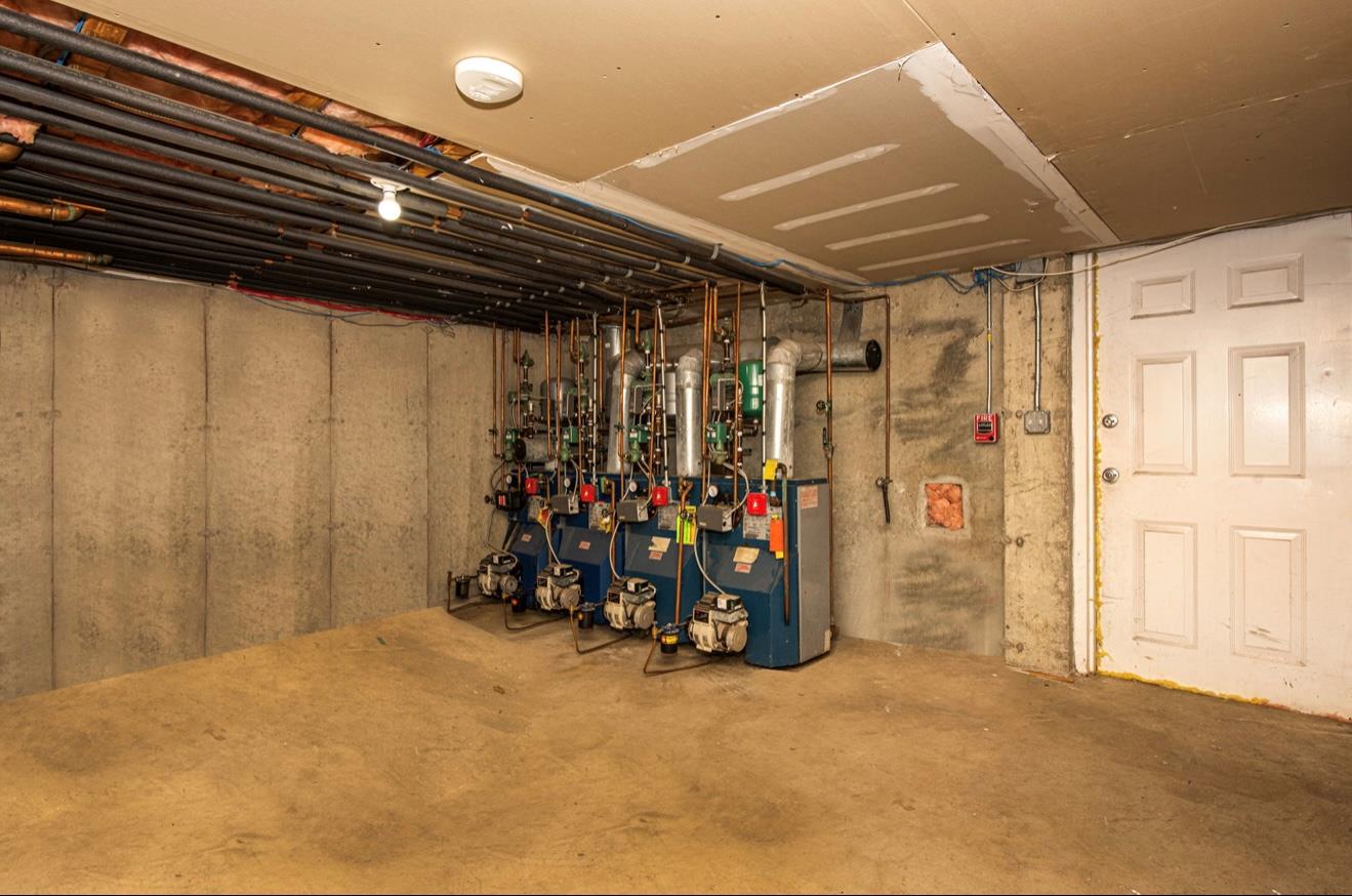 1360 Montauk, Mastic, NY 11950