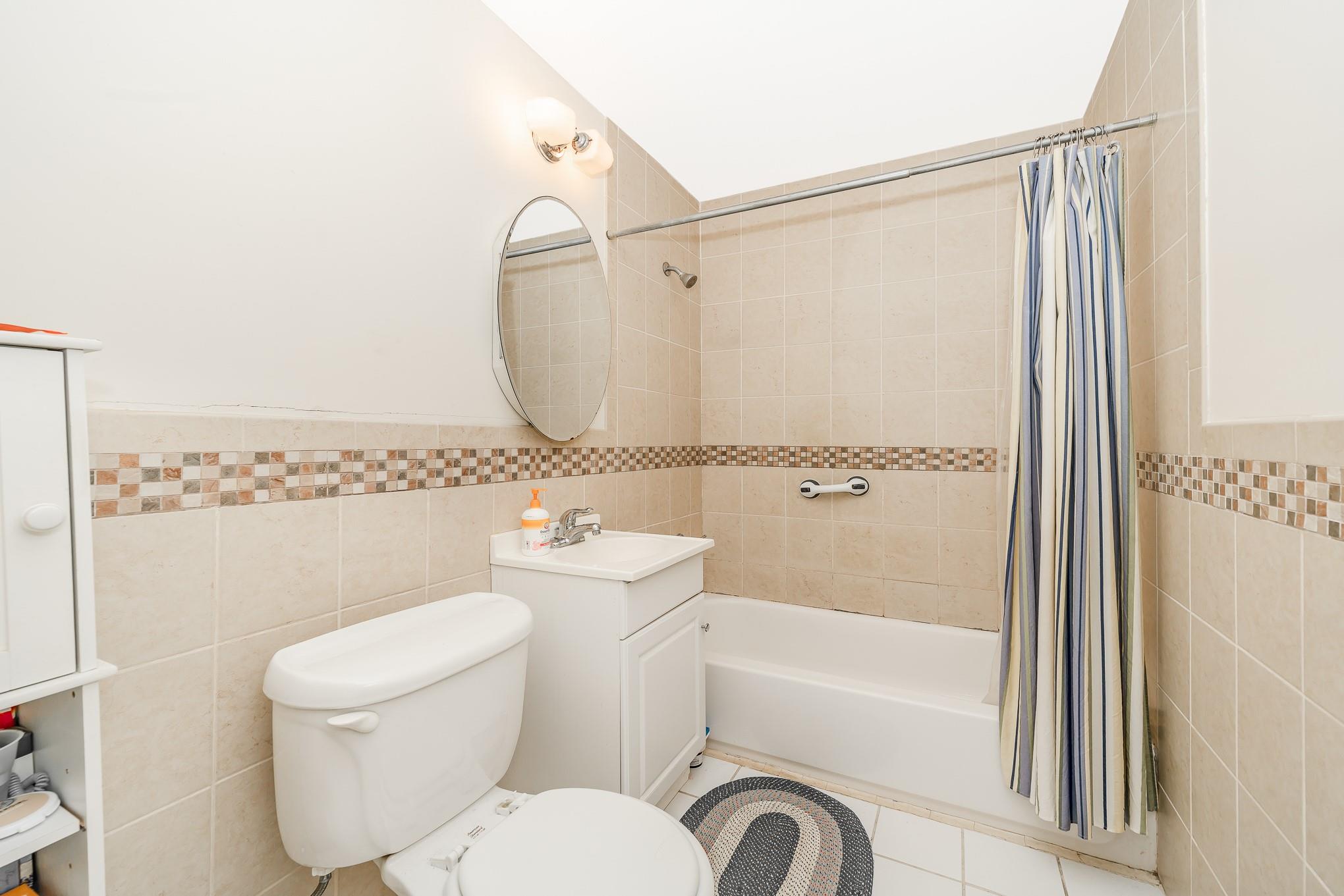 460 Old Town Road # 26P, Port Jefferson Station, NY 11776