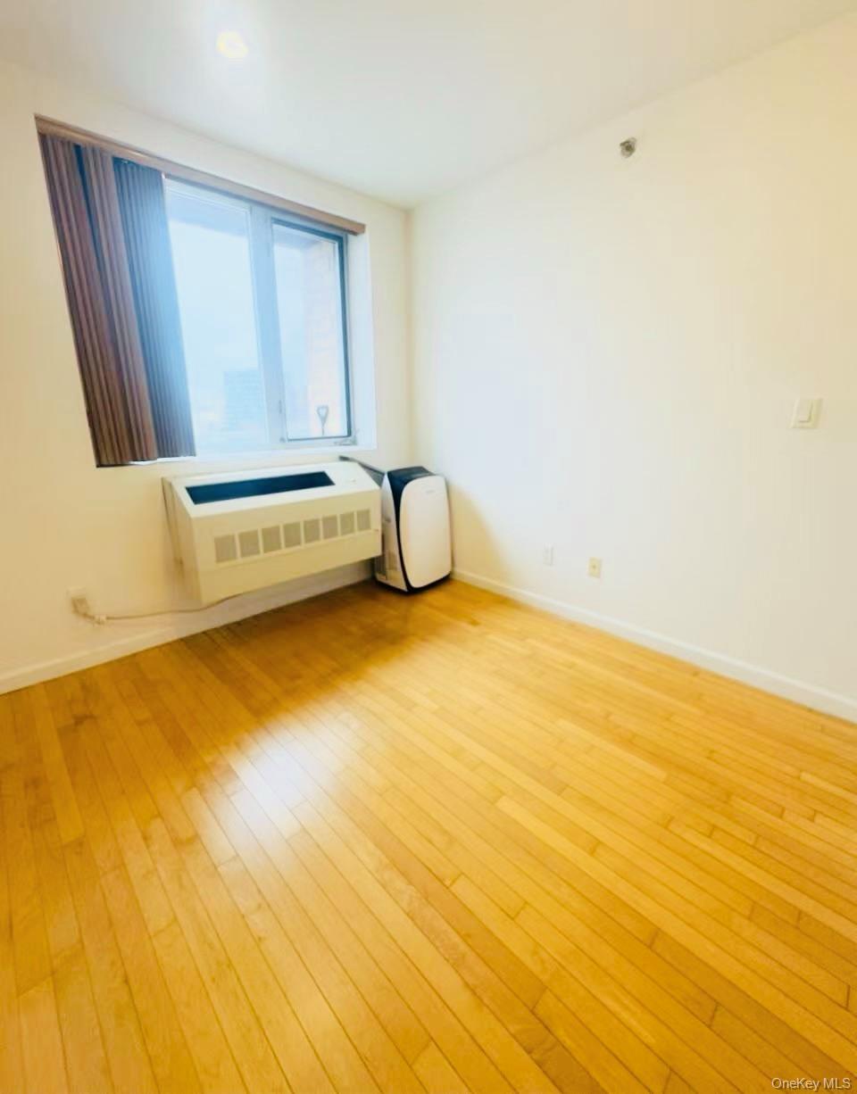 143-26 41st Avenue # 10C, Flushing, NY 11355