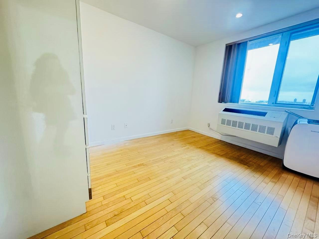 143-26 41st Avenue # 10C, Flushing, NY 11355