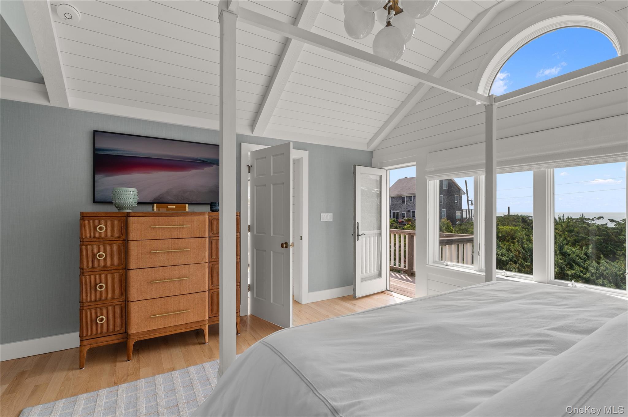 1005 Surf View, Ocean Beach, NY 11770