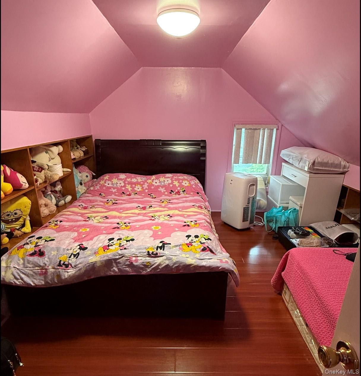 146-28 BAYSIDE Avenue, Flushing, NY 11354