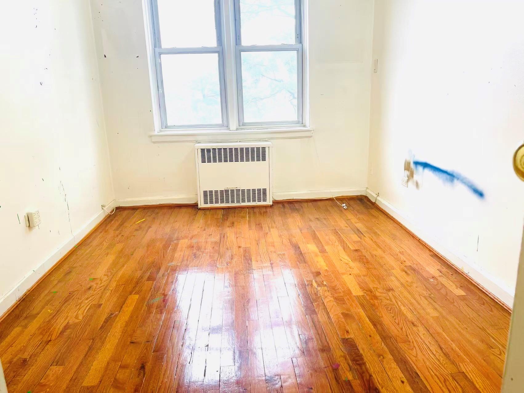 43-36 Robinson Street # 5L, Flushing, NY 11355