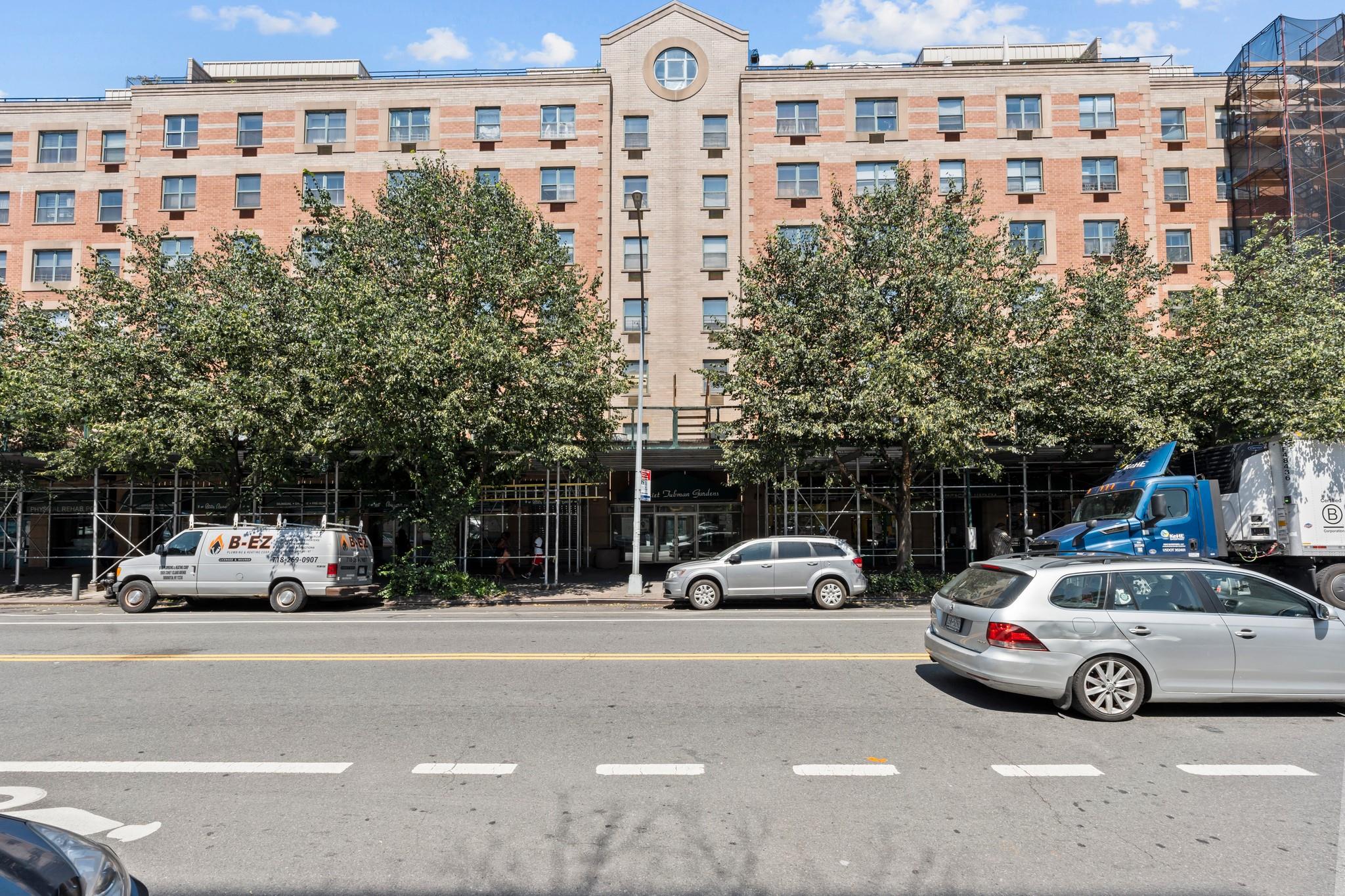 2235 Frederick Douglass Boulevard # #7B, New York (Manhattan), NY 10027