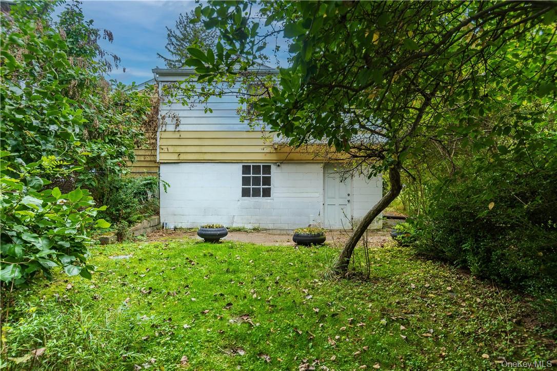 9 Oakland Avenue, Walden, NY 12586