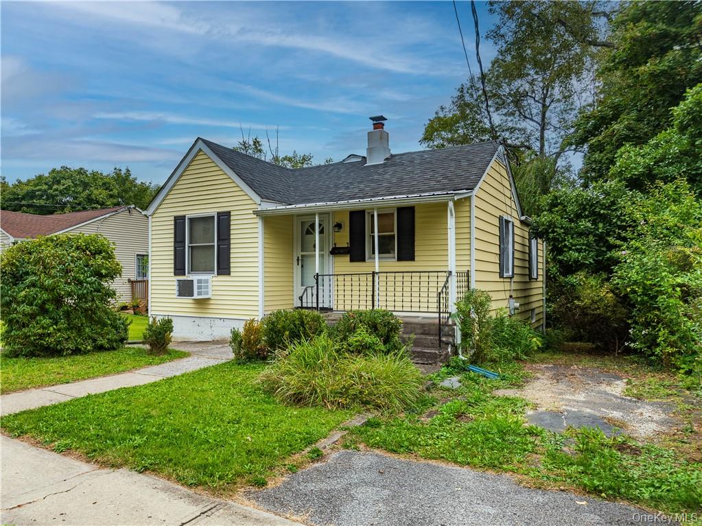 9 Oakland Avenue, Walden, NY 12586