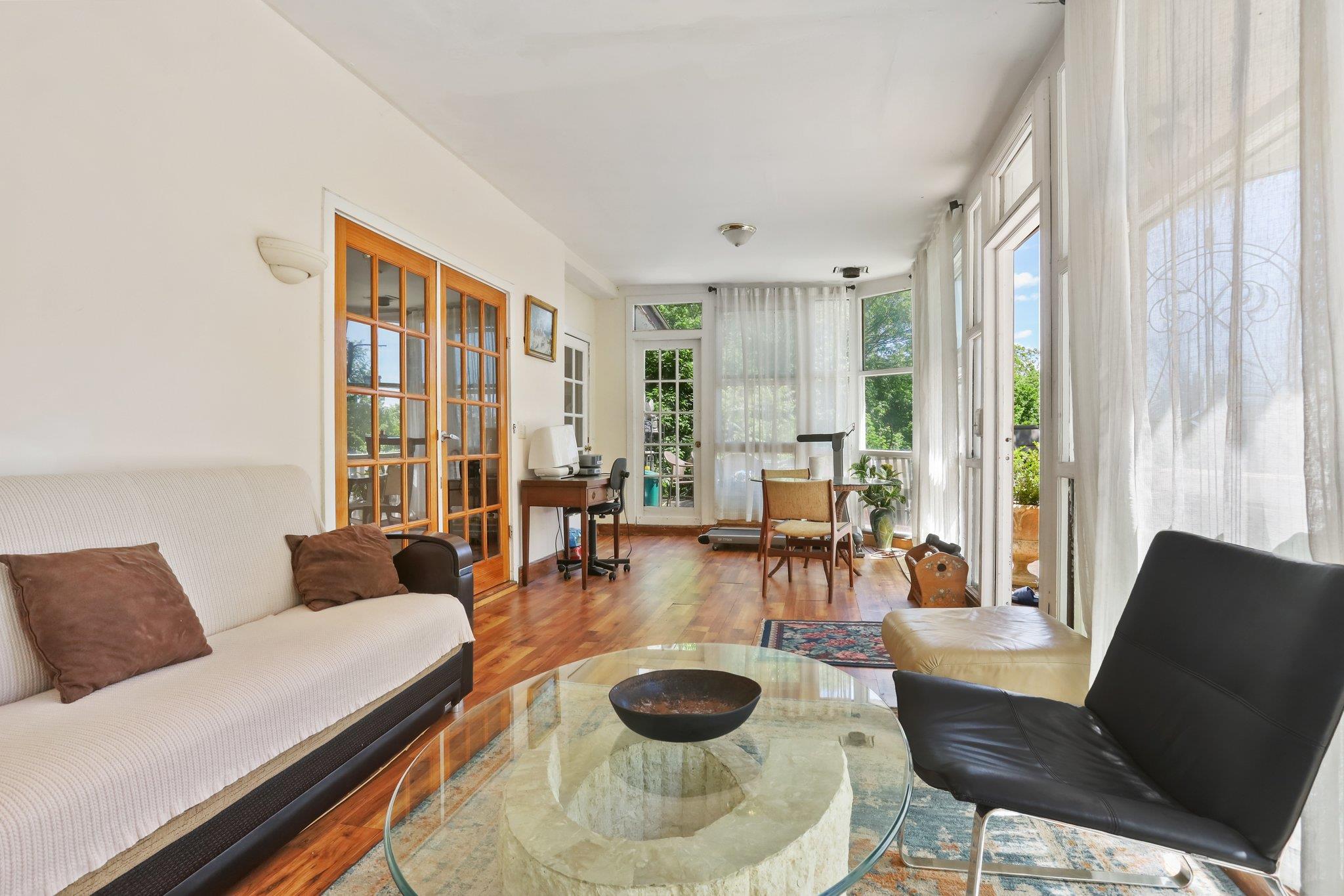 42 N Healy Avenue, Hartsdale, NY 10530