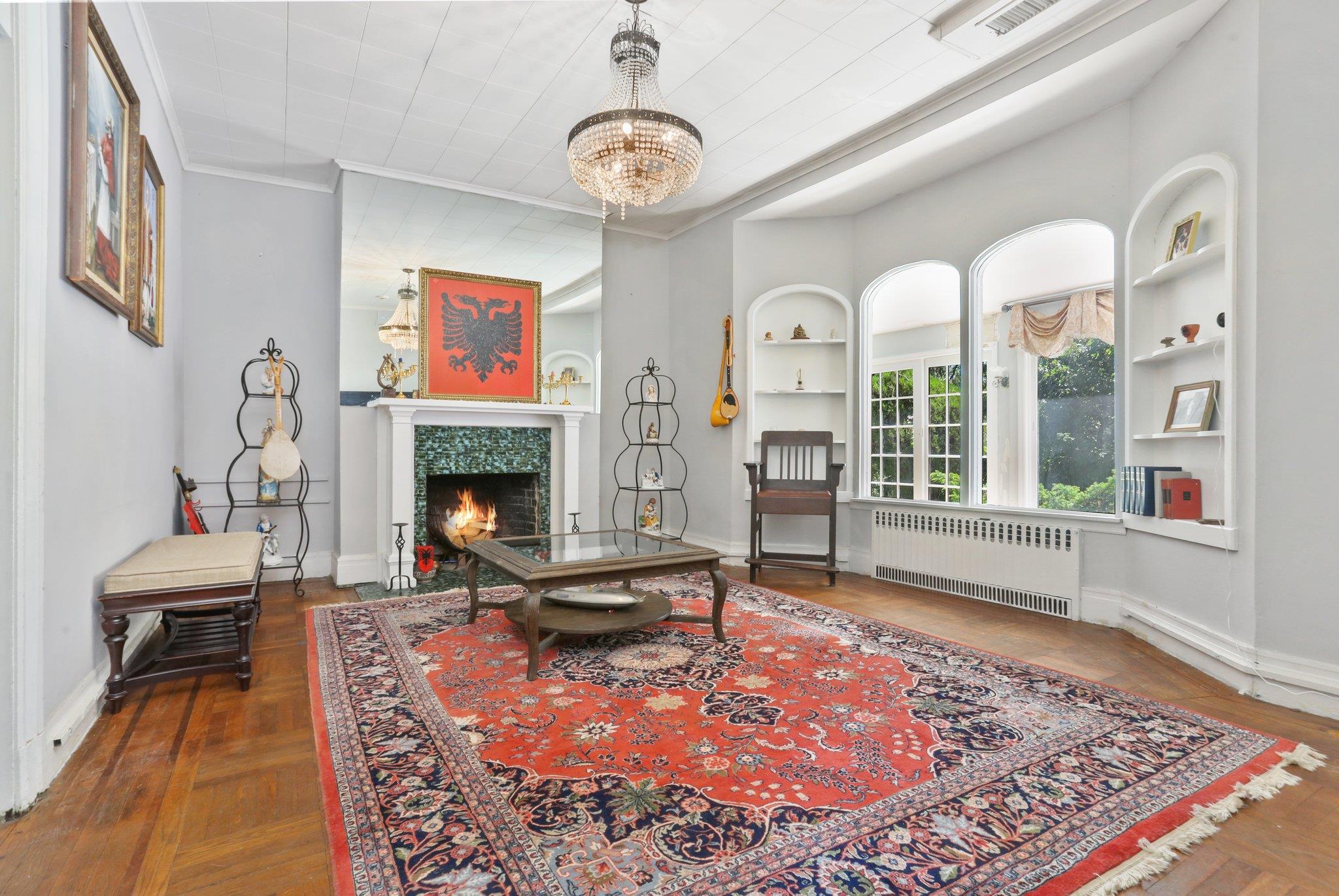 42 N Healy Avenue, Hartsdale, NY 10530