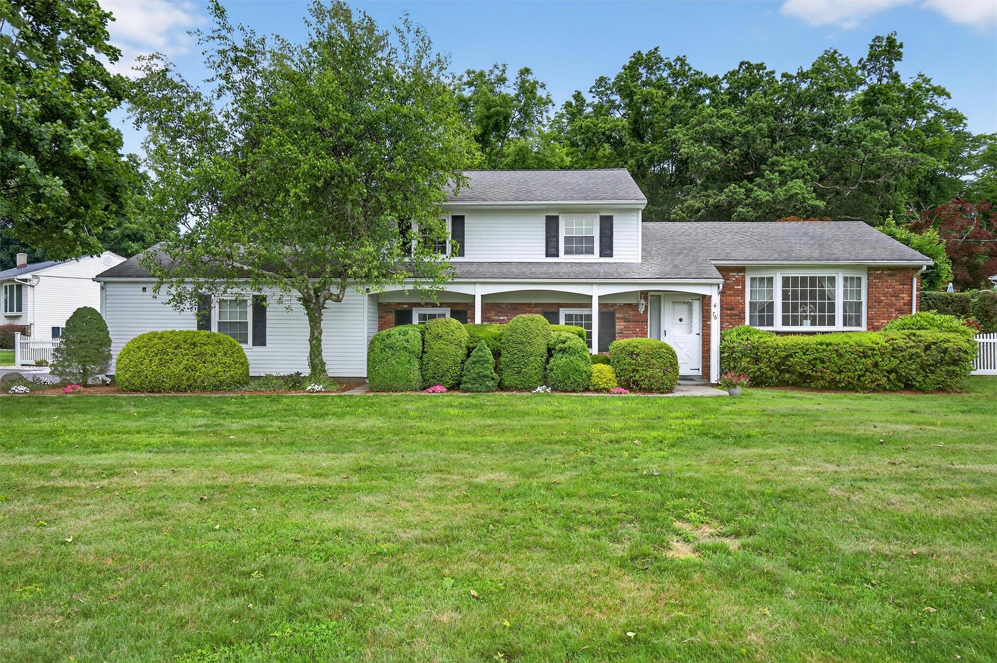 76 Red Mills Road, Mahopac, NY 10541