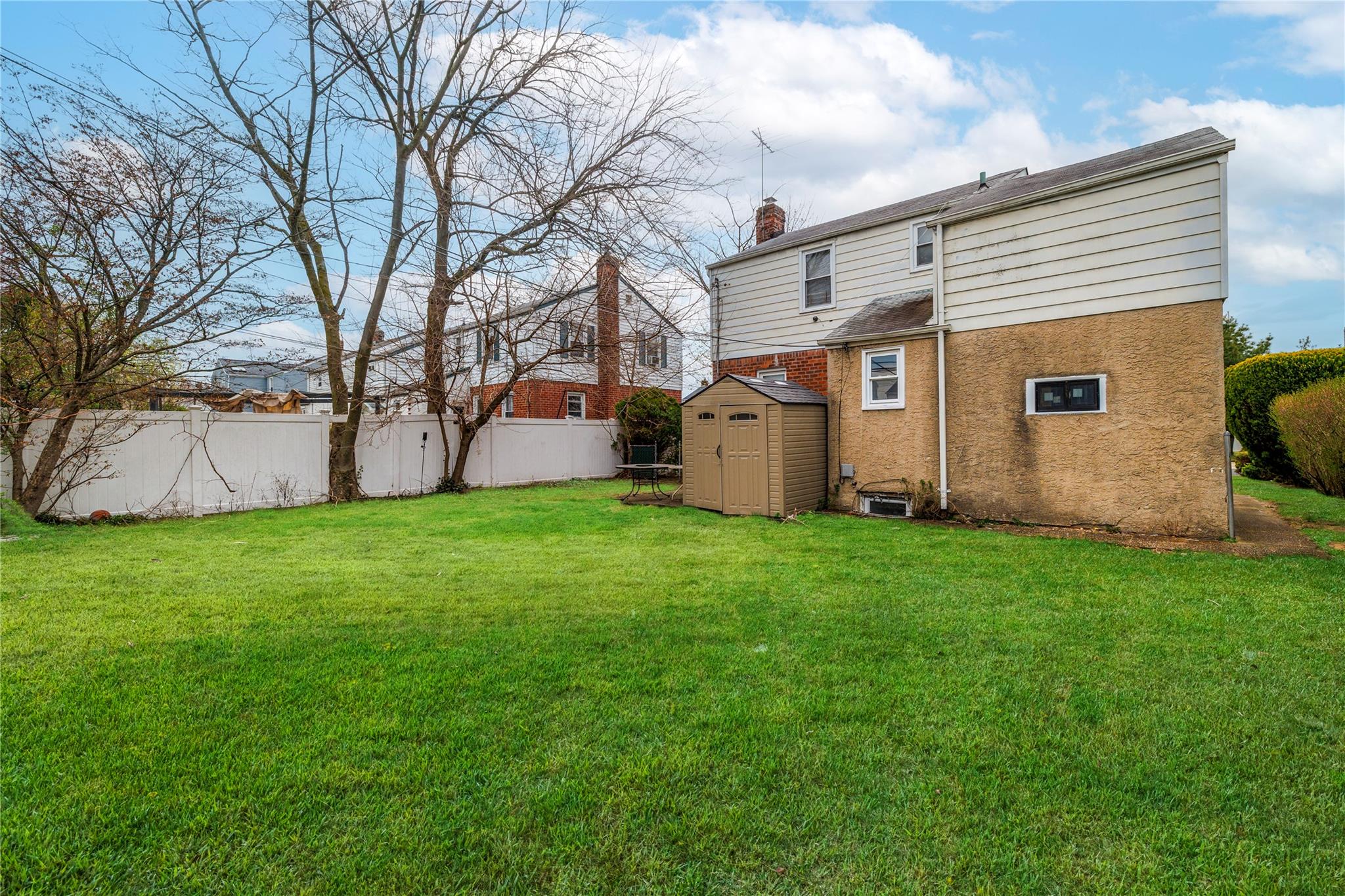 66 Nassau Street, Elmont, NY 11003