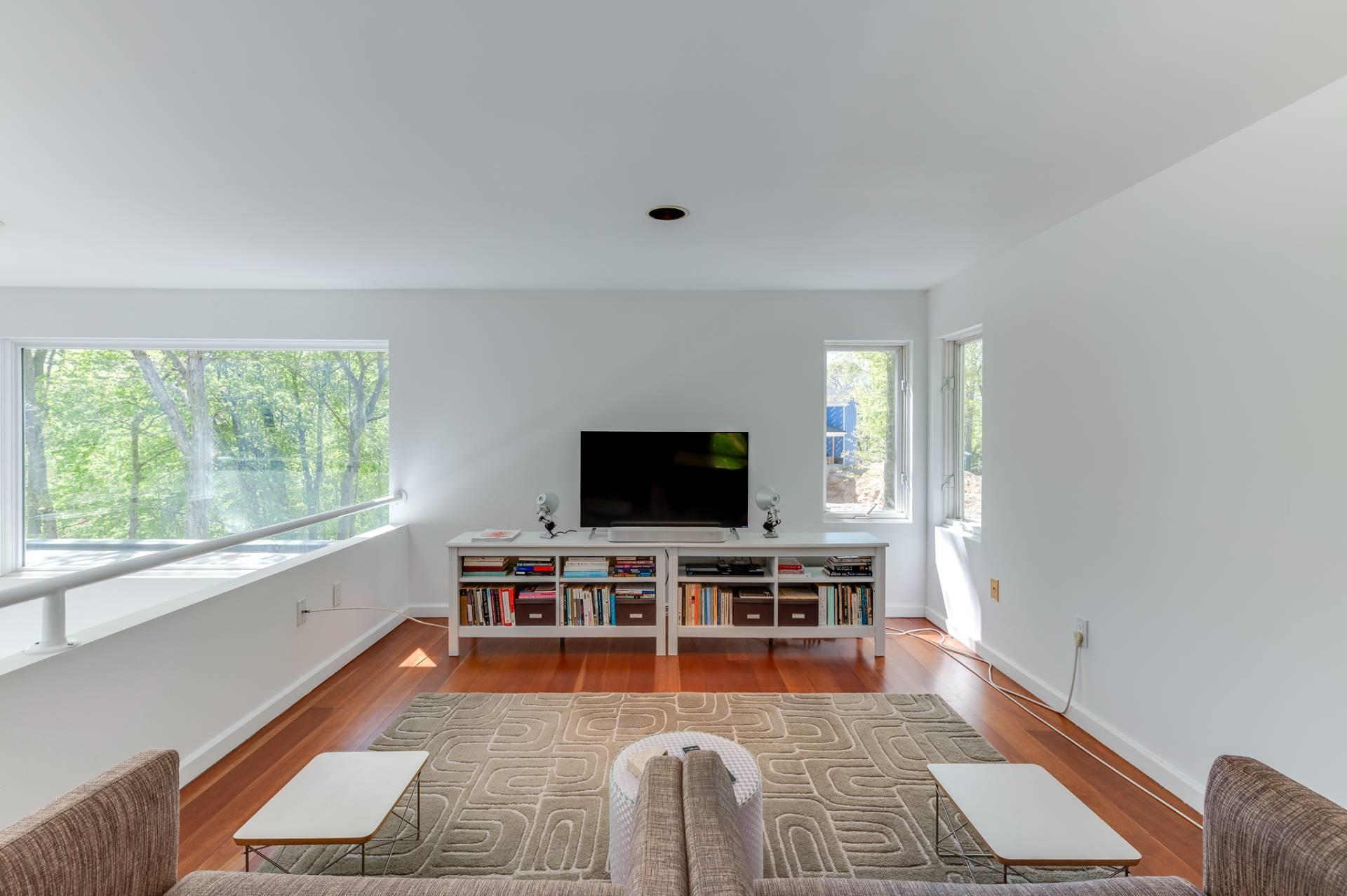 7 Fox Hollow Road, Shelter Island, NY 11964