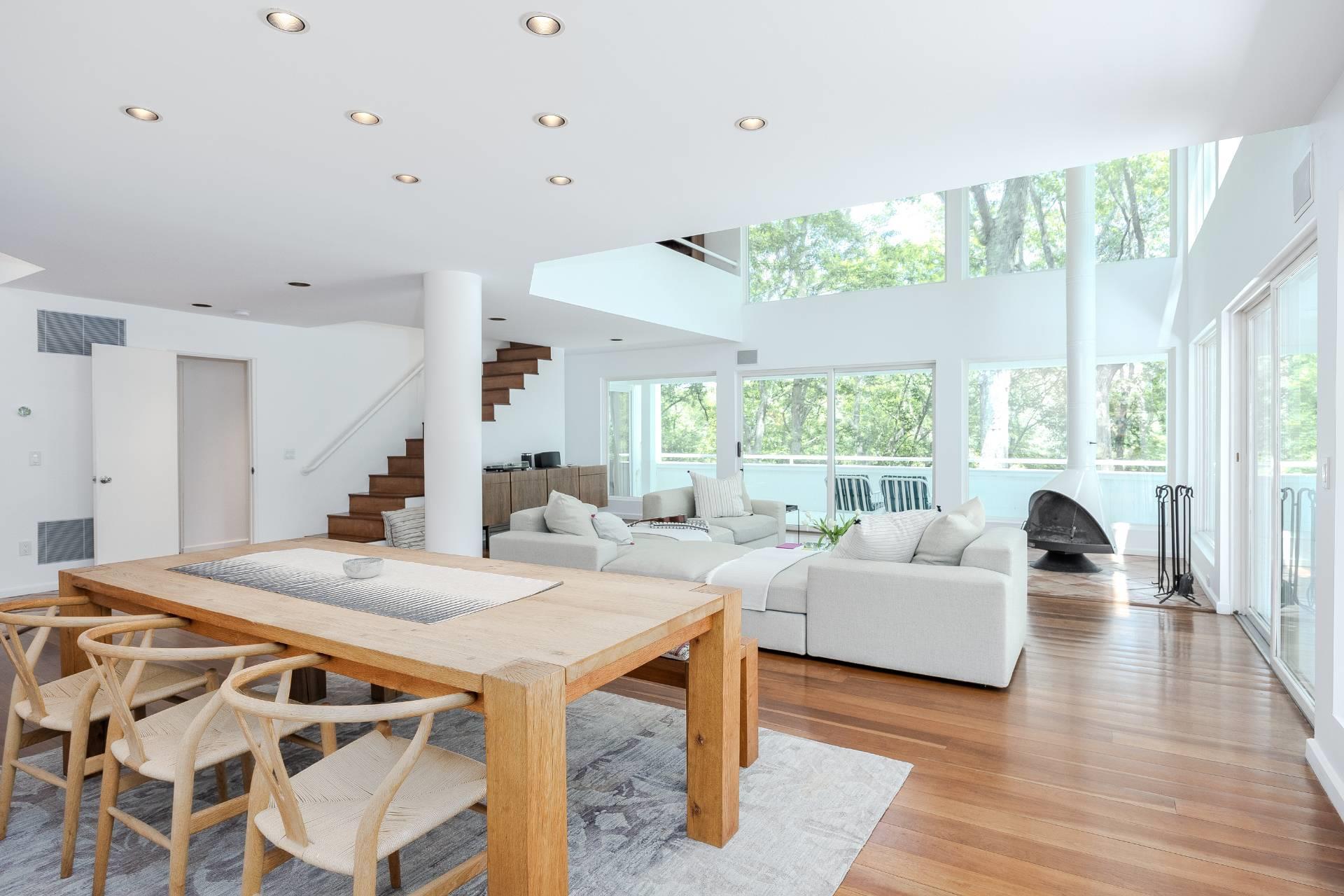 7 Fox Hollow Road, Shelter Island, NY 11964