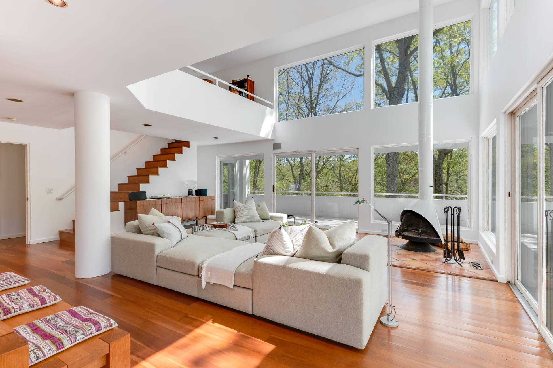 7 Fox Hollow Road, Shelter Island, NY 11964