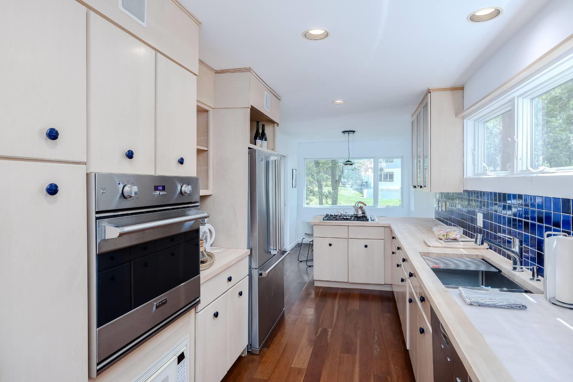 7 Fox Hollow Road, Shelter Island, NY 11964