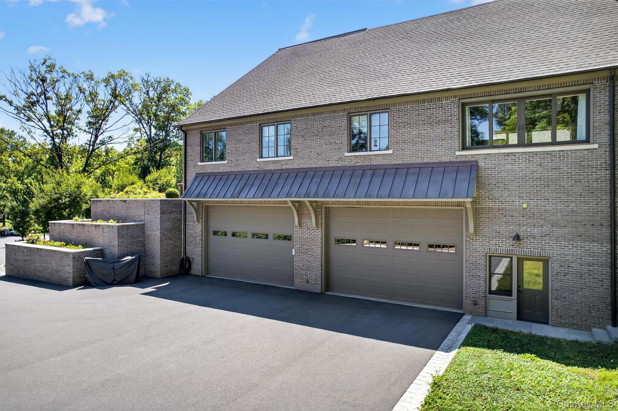 25 Sandfort Lane, Warwick, NY 10990