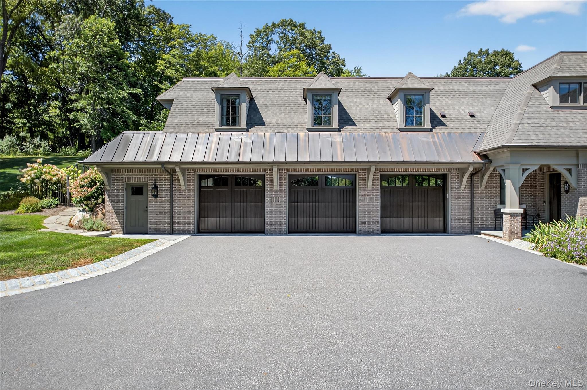 25 Sandfort Lane, Warwick, NY 10990