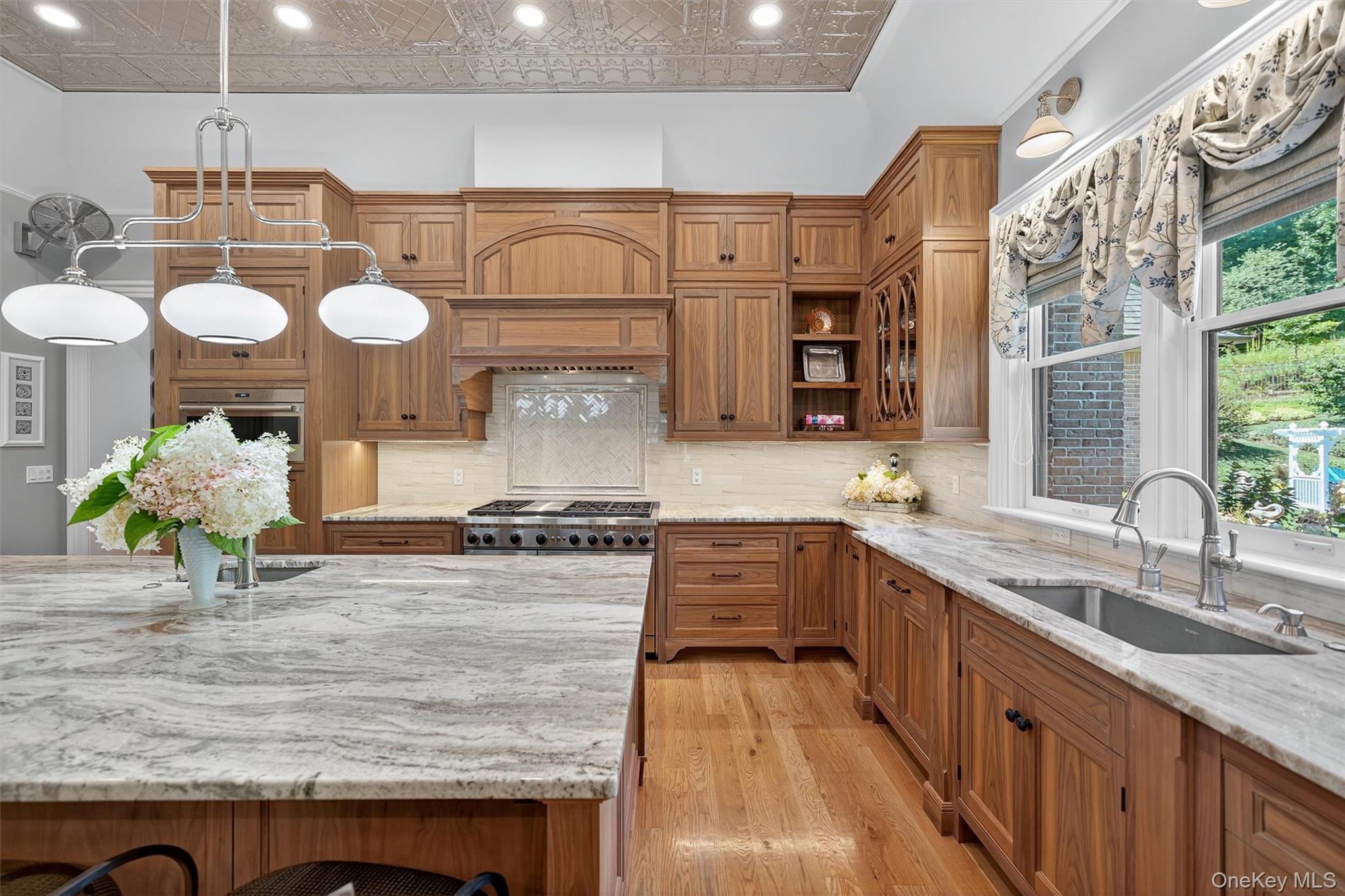 25 Sandfort Lane, Warwick, NY 10990