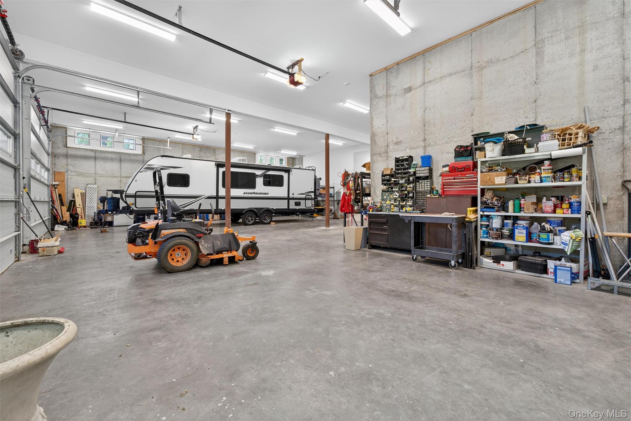 25 Sandfort Lane, Warwick, NY 10990