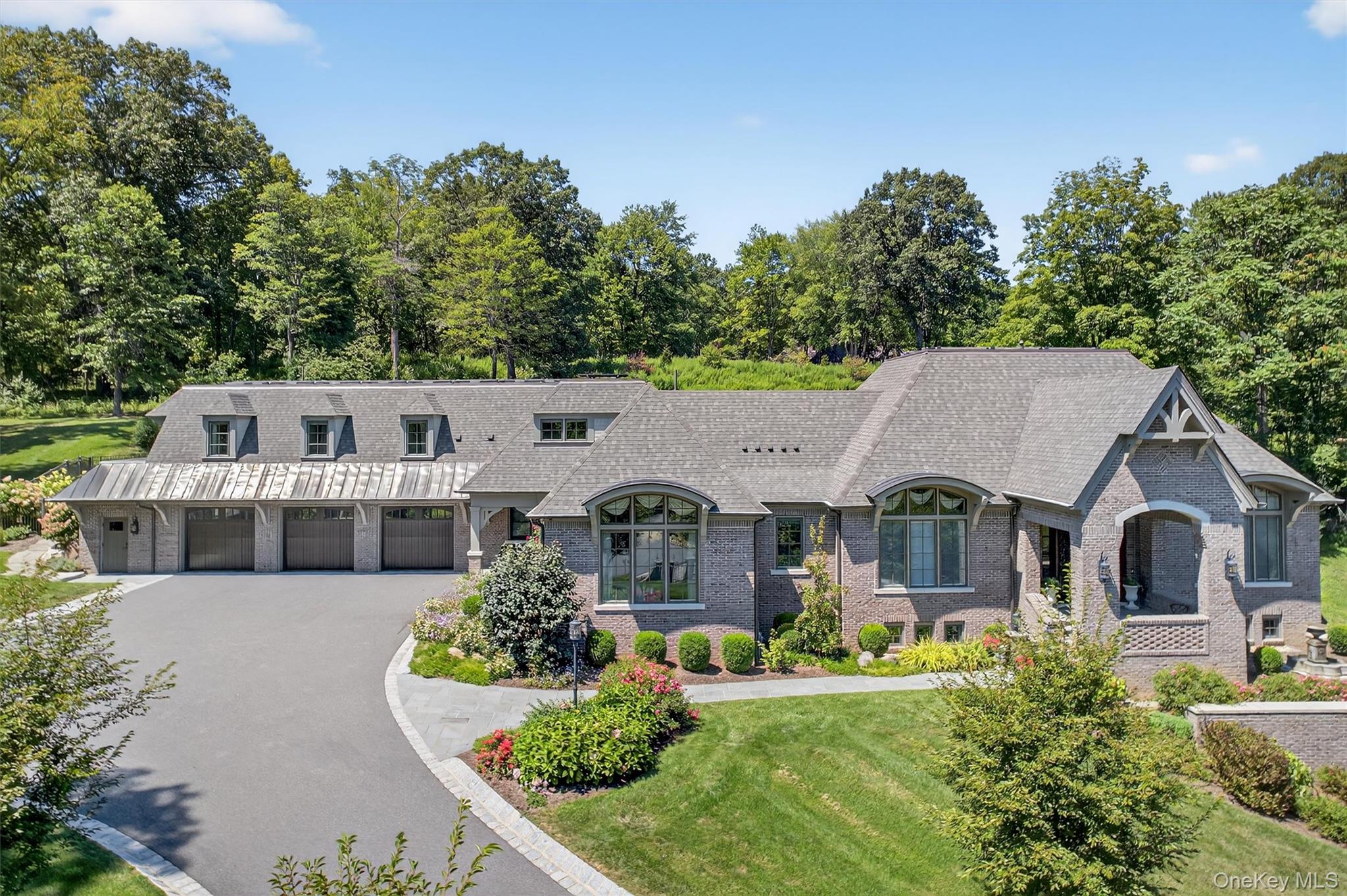 25 Sandfort Lane, Warwick, NY 10990