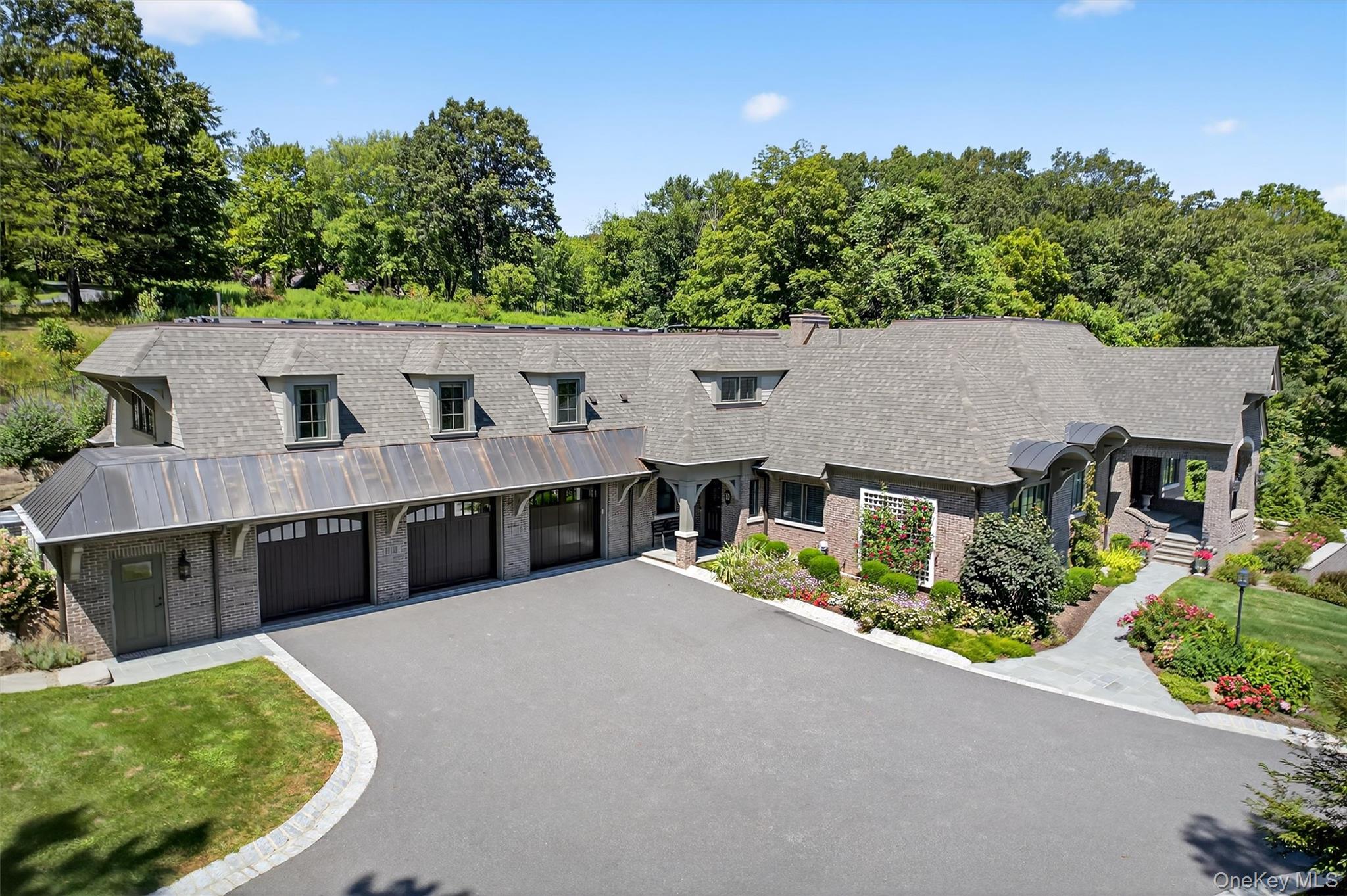 25 Sandfort Lane, Warwick, NY 10990