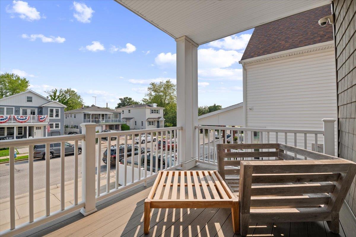 545 E Fulton Street, Long Beach, NY 11561