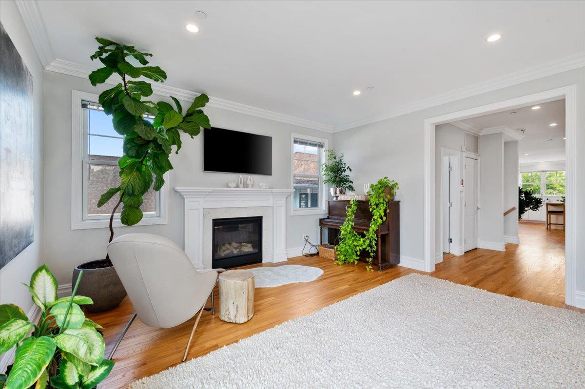 545 E Fulton Street, Long Beach, NY 11561