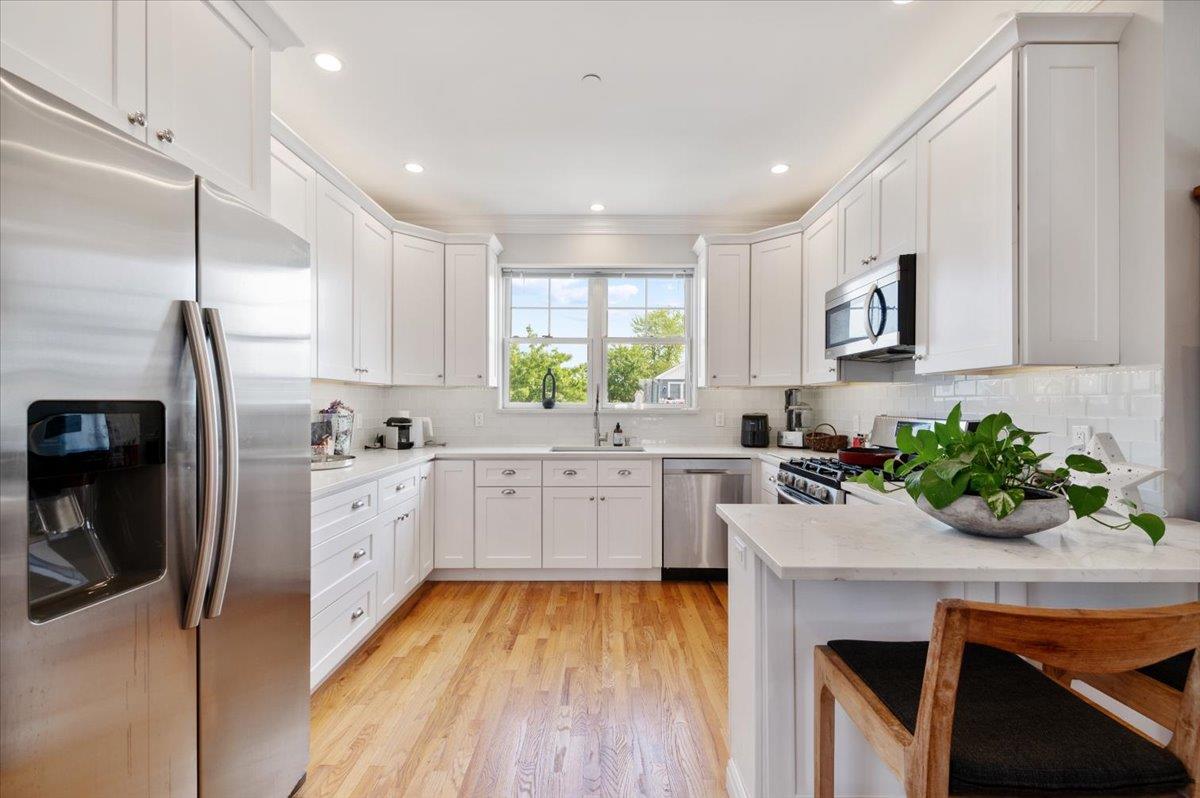 545 E Fulton Street, Long Beach, NY 11561