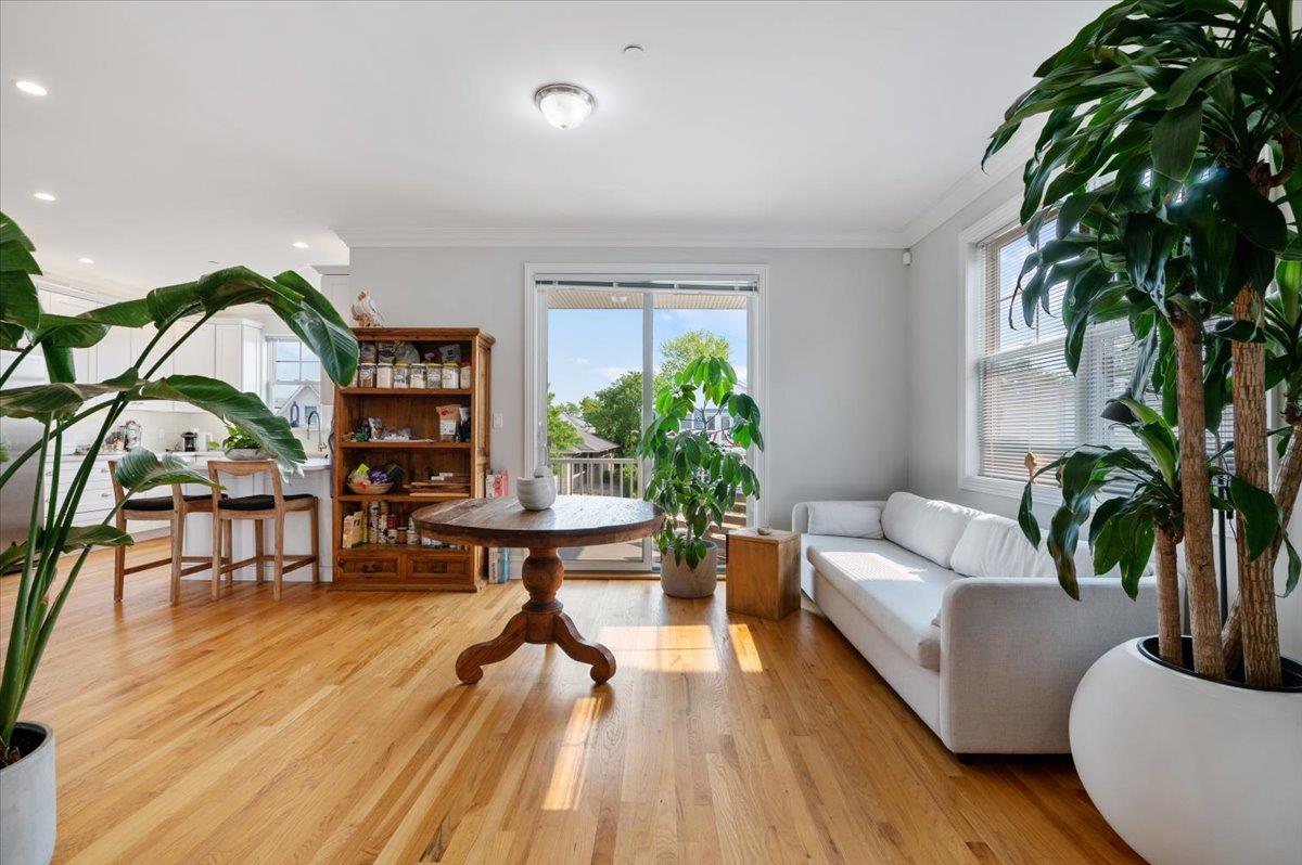 545 E Fulton Street, Long Beach, NY 11561