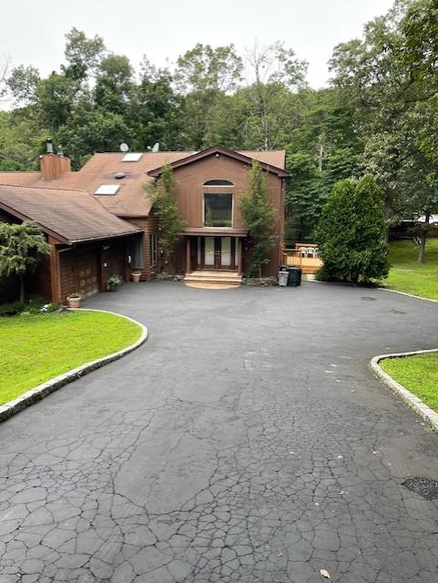 1 Brothers Court, Dix Hills, NY 11746