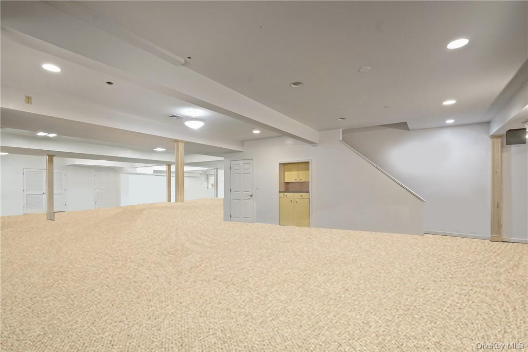 9 Lincoln Woods, Purchase, NY 10577