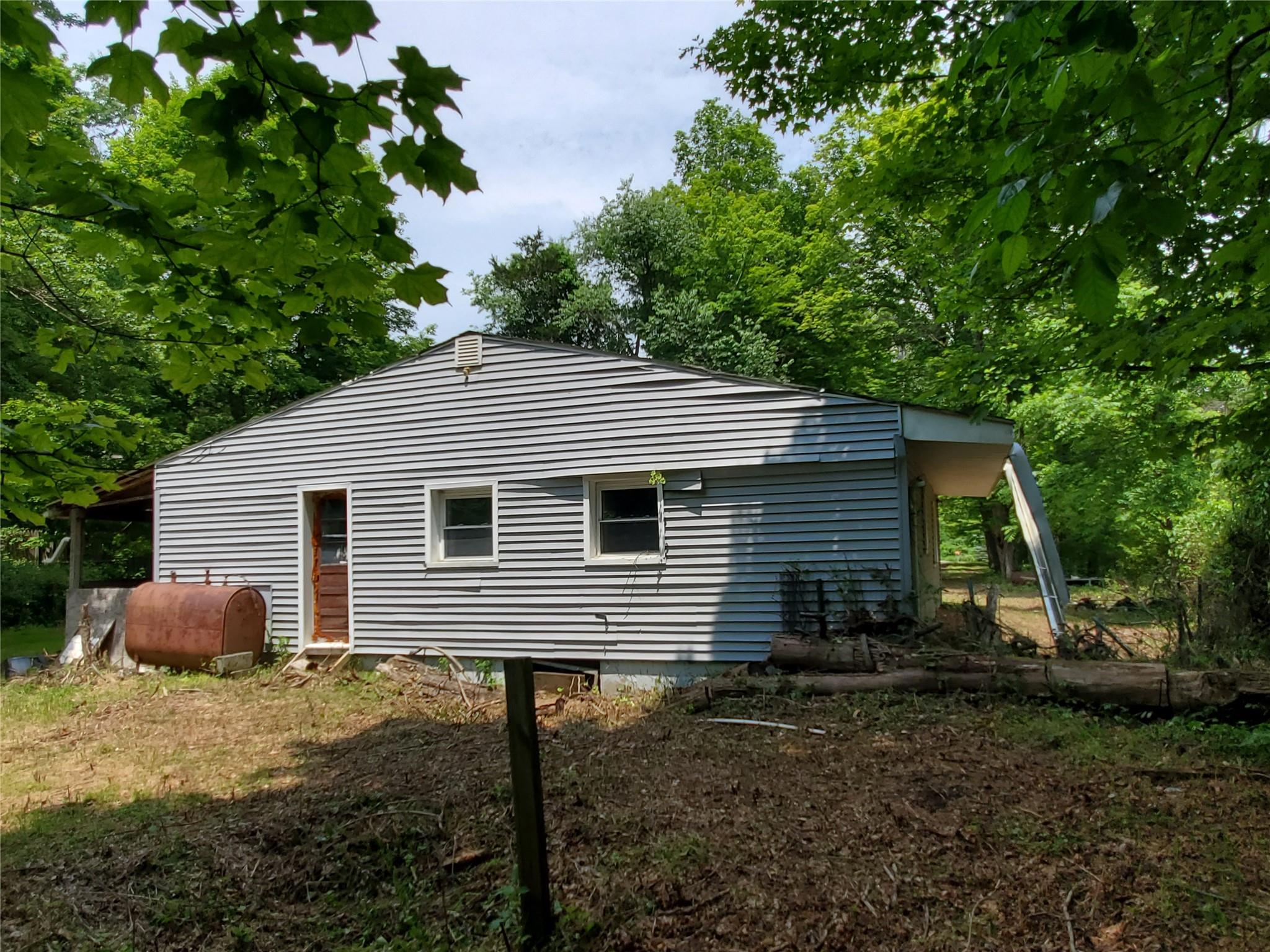 87 W Pine Road, Staatsburg, NY 12580