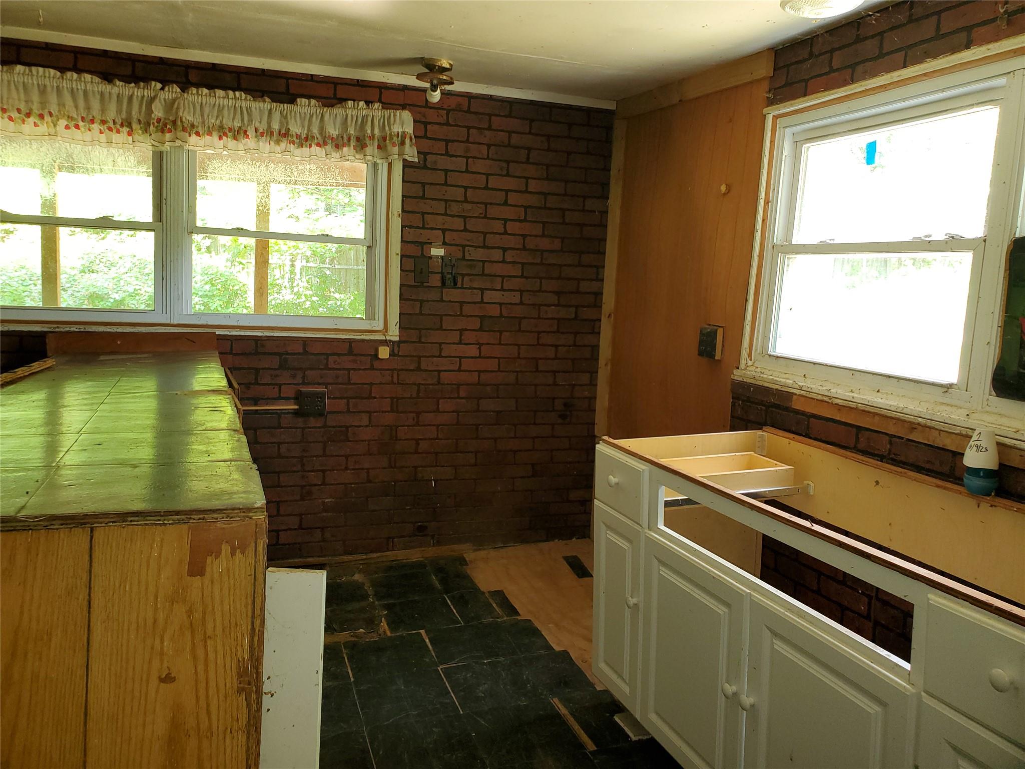 87 W Pine Road, Staatsburg, NY 12580