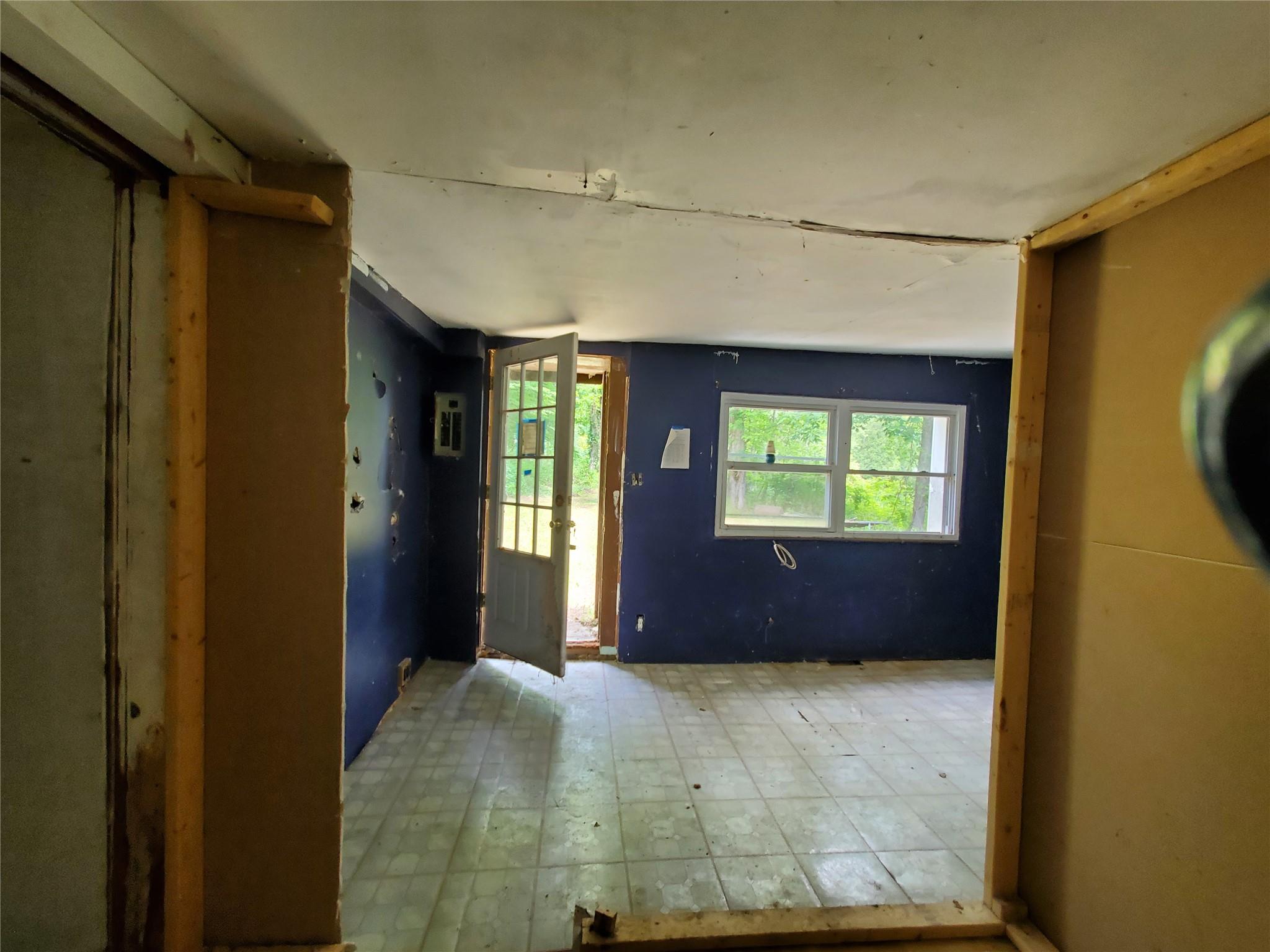 87 W Pine Road, Staatsburg, NY 12580