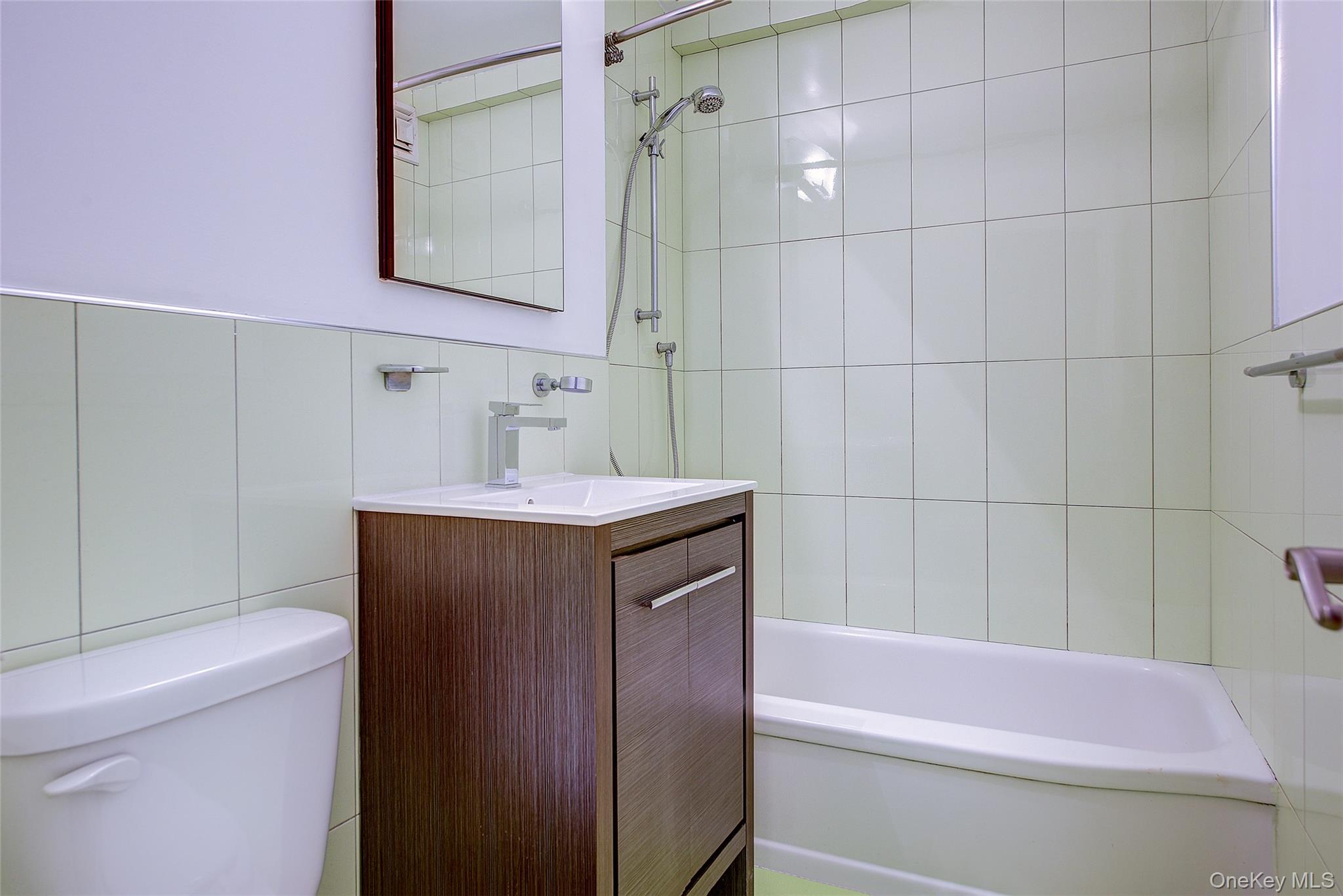 98-22 63 Drive # 1D, Rego Park, NY 11374