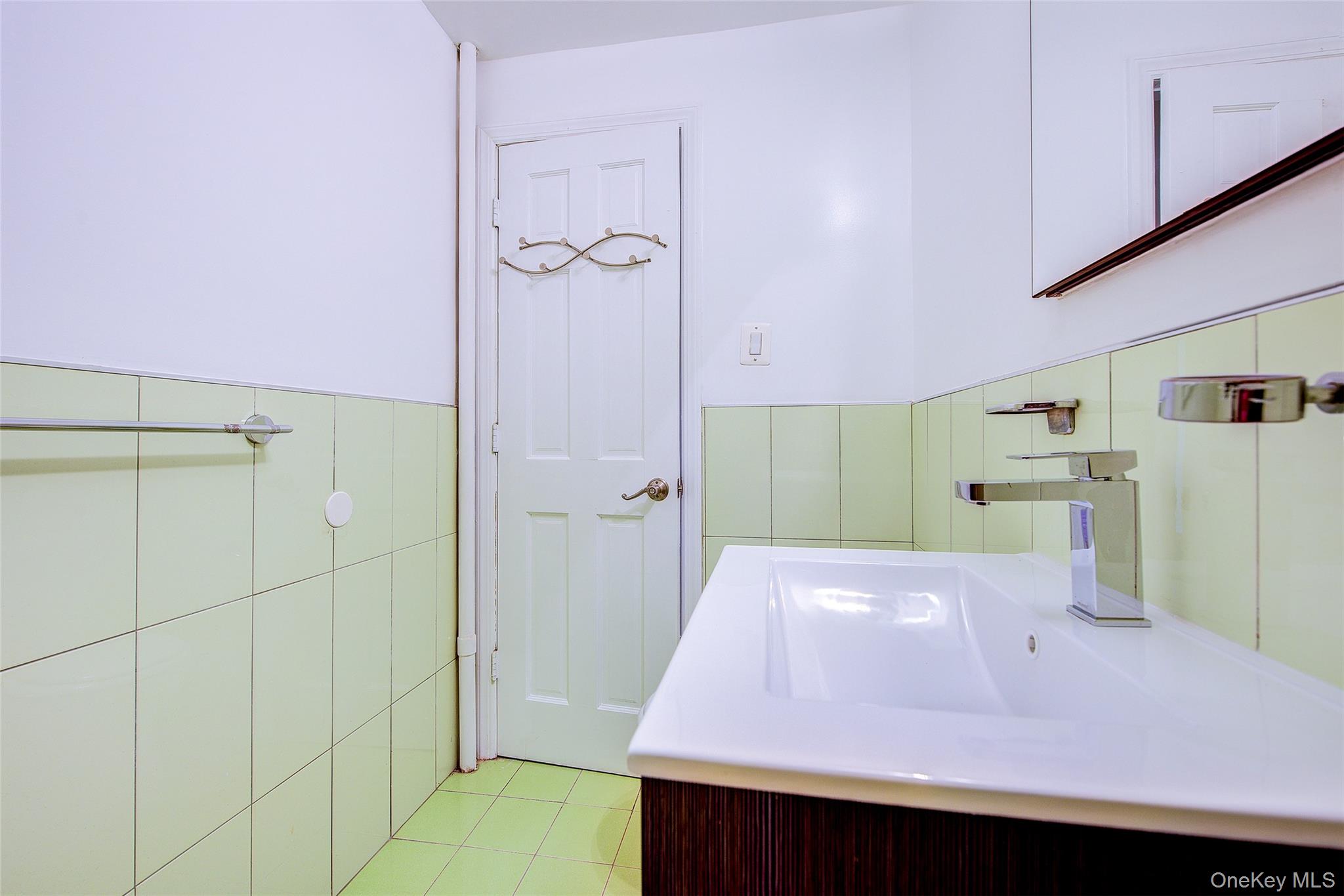 98-22 63 Drive # 1D, Rego Park, NY 11374