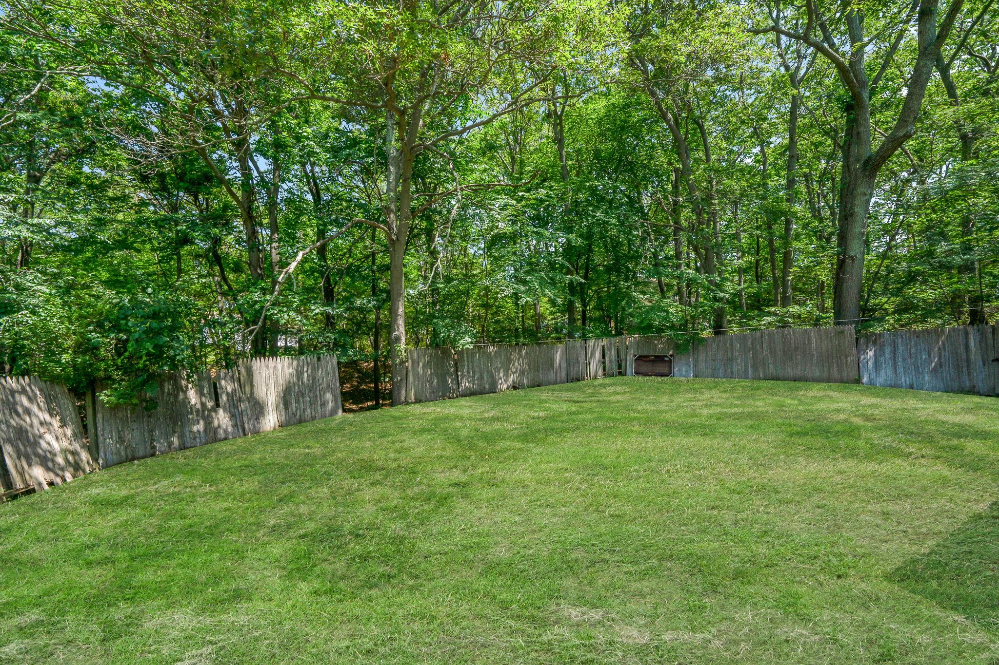 107 Cedar Lane, Medford, NY 11763
