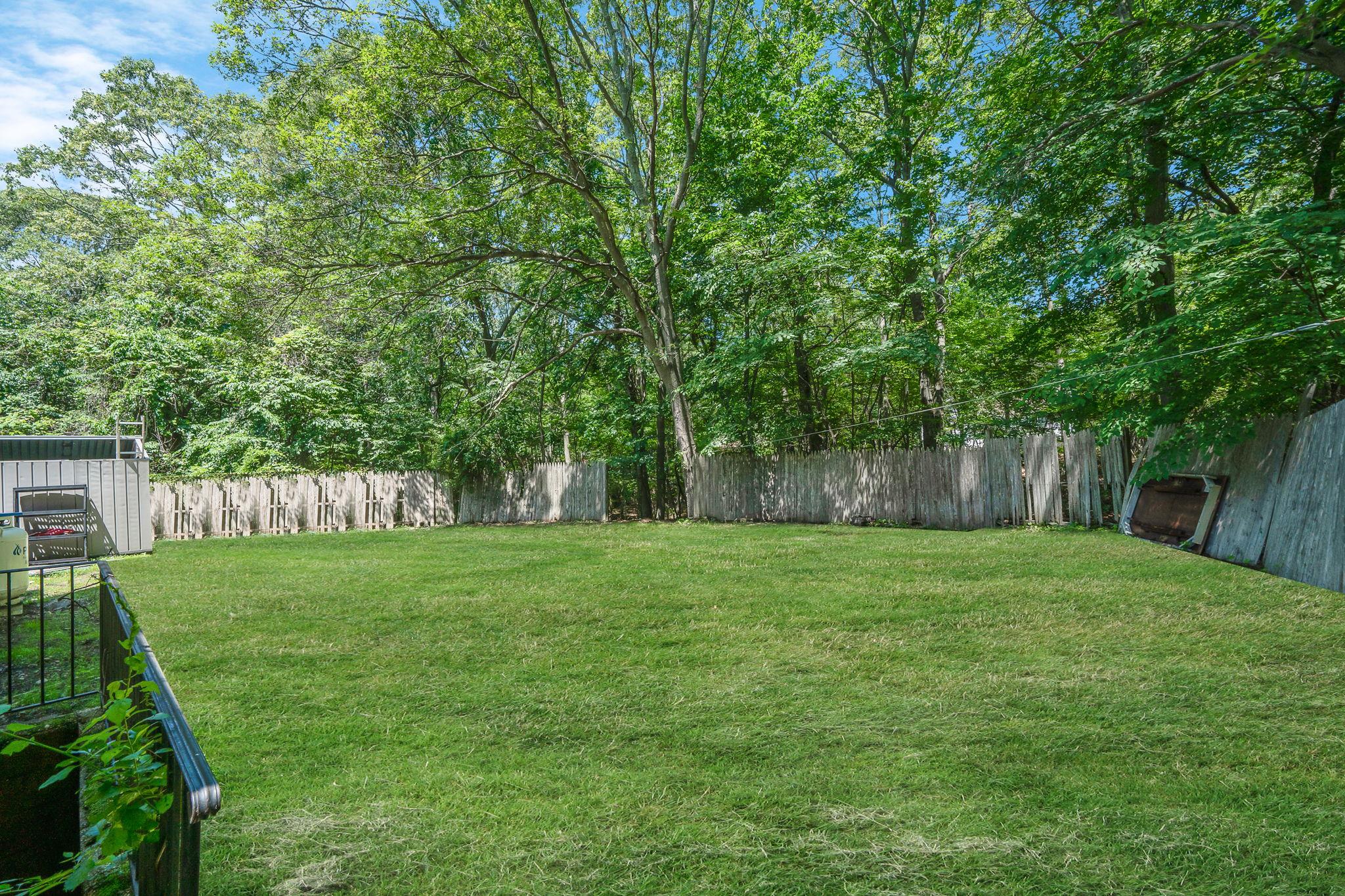 107 Cedar Lane, Medford, NY 11763