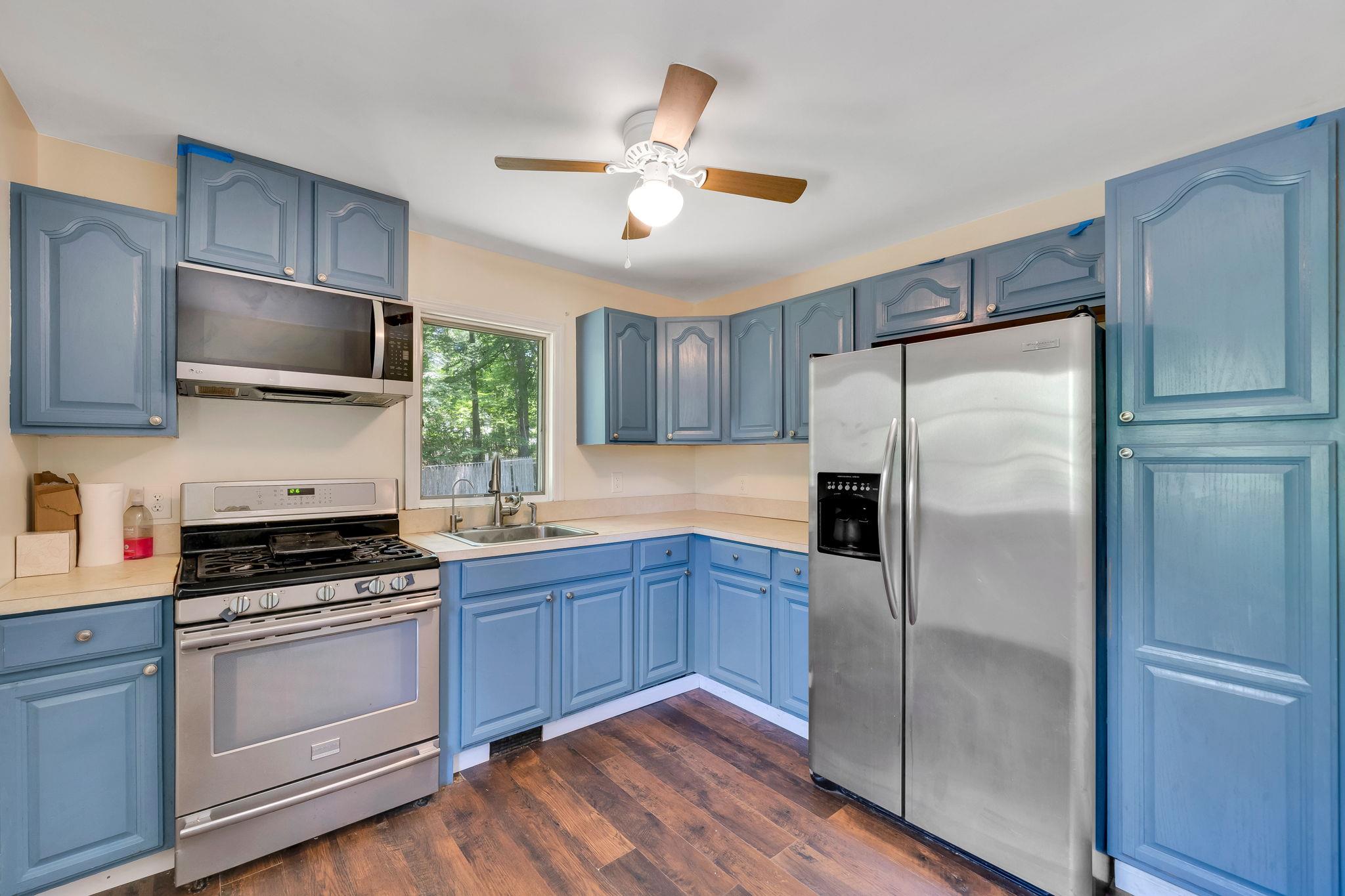 107 Cedar Lane, Medford, NY 11763