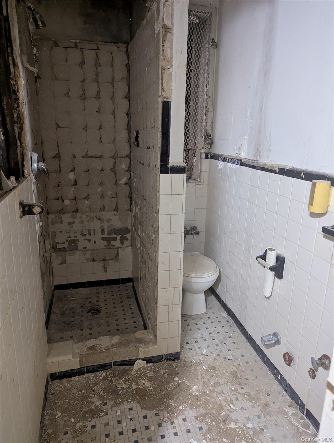 910 Sheridan Avenue # E, Bronx, NY 10451