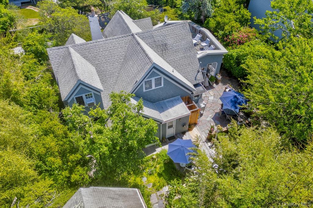 37 Duneway Avenue, Seaview, NY 11770