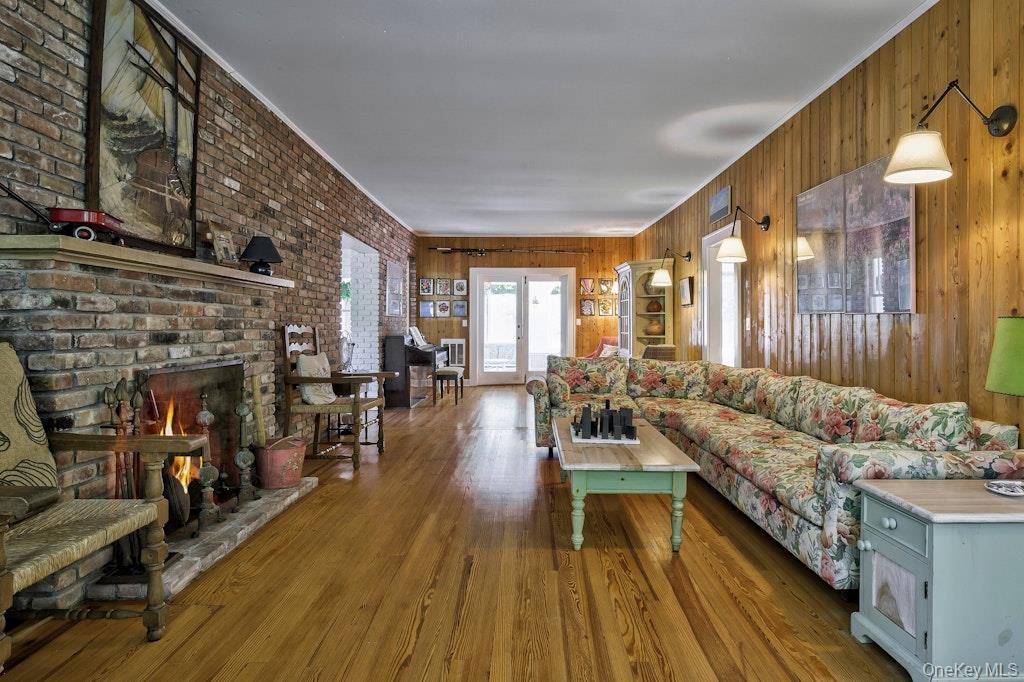 37 Duneway Avenue, Seaview, NY 11770