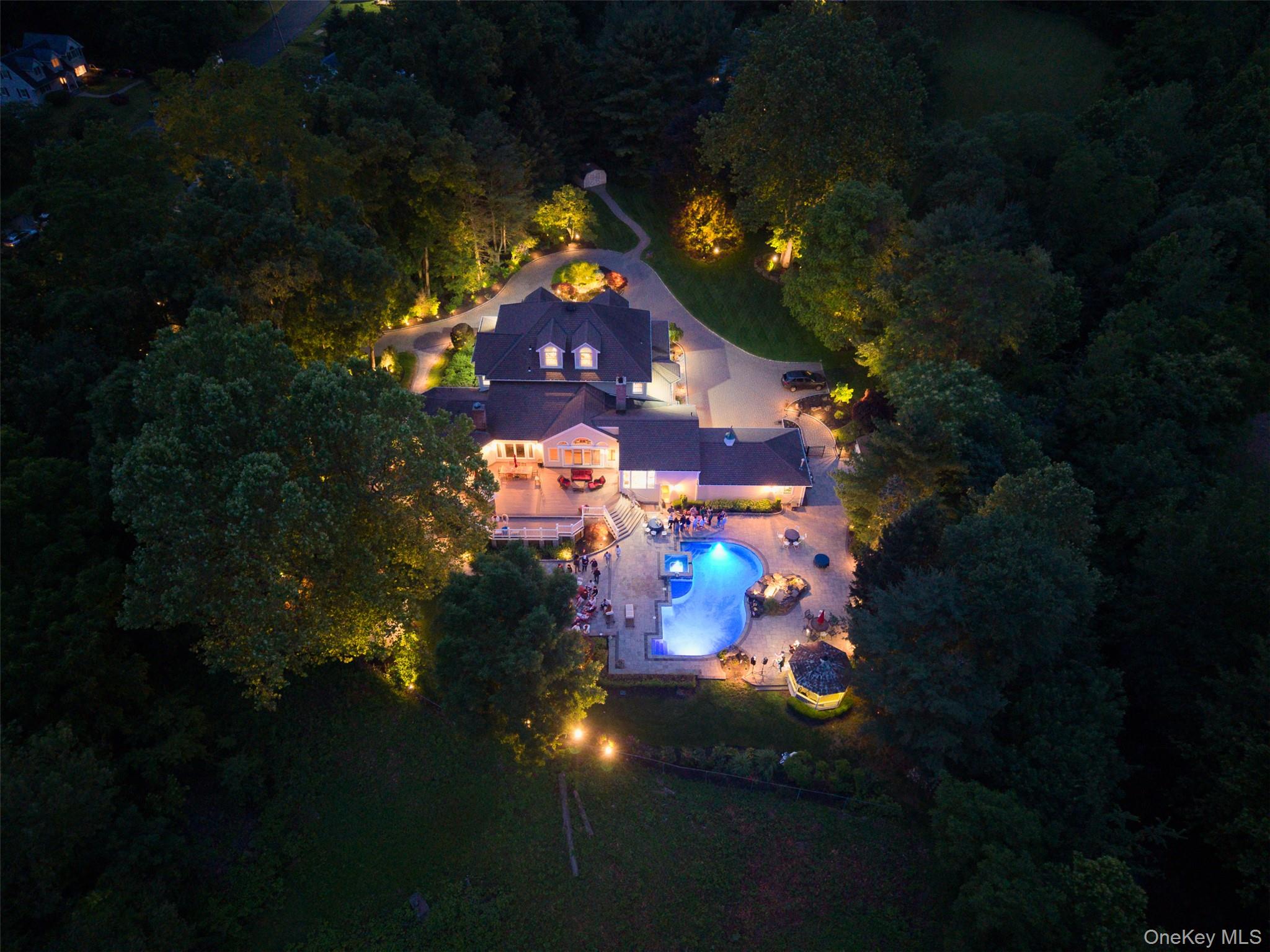 55 Kinsley Grove, Pearl River, NY 10965