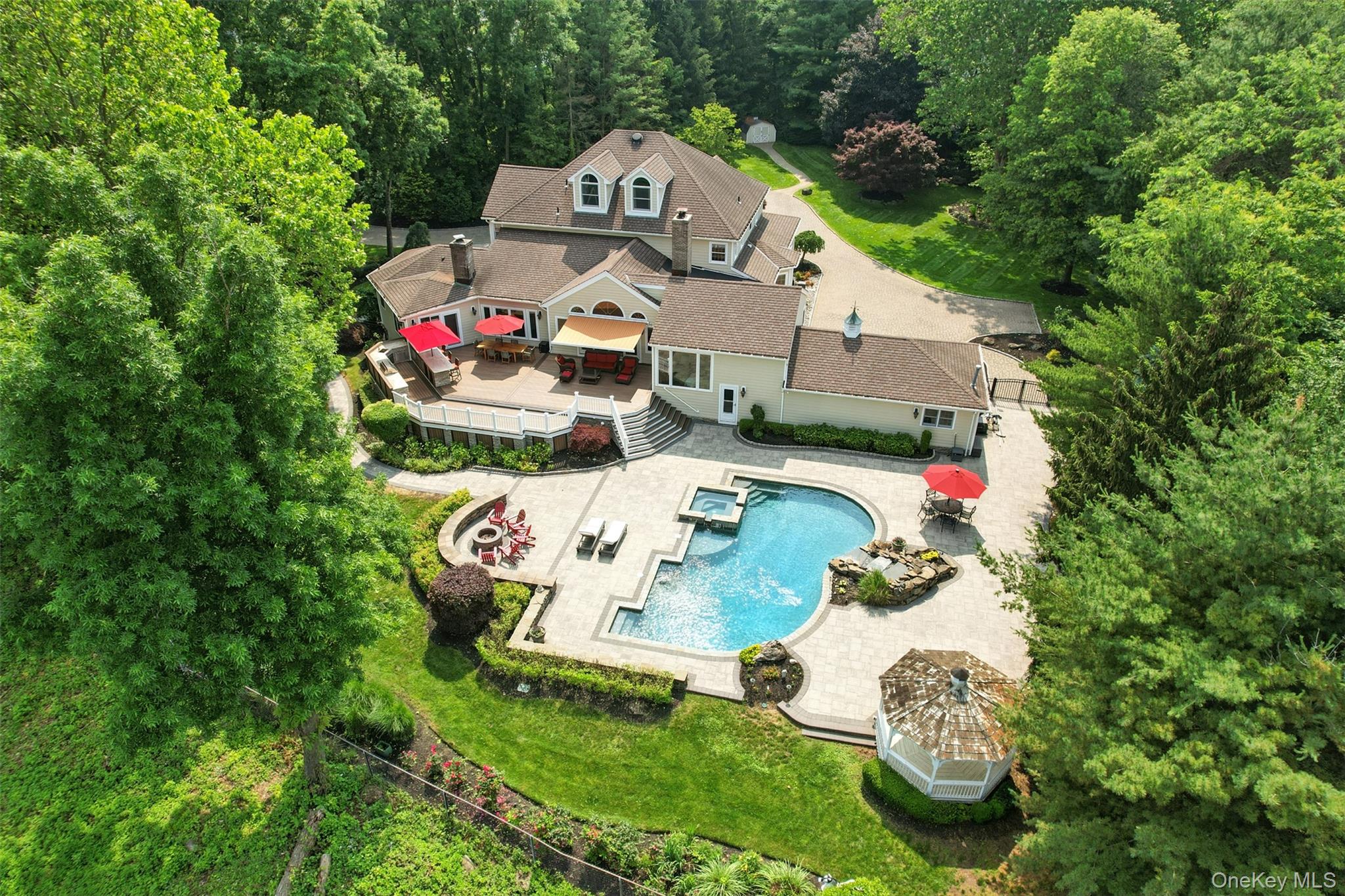 55 Kinsley Grove, Pearl River, NY 10965