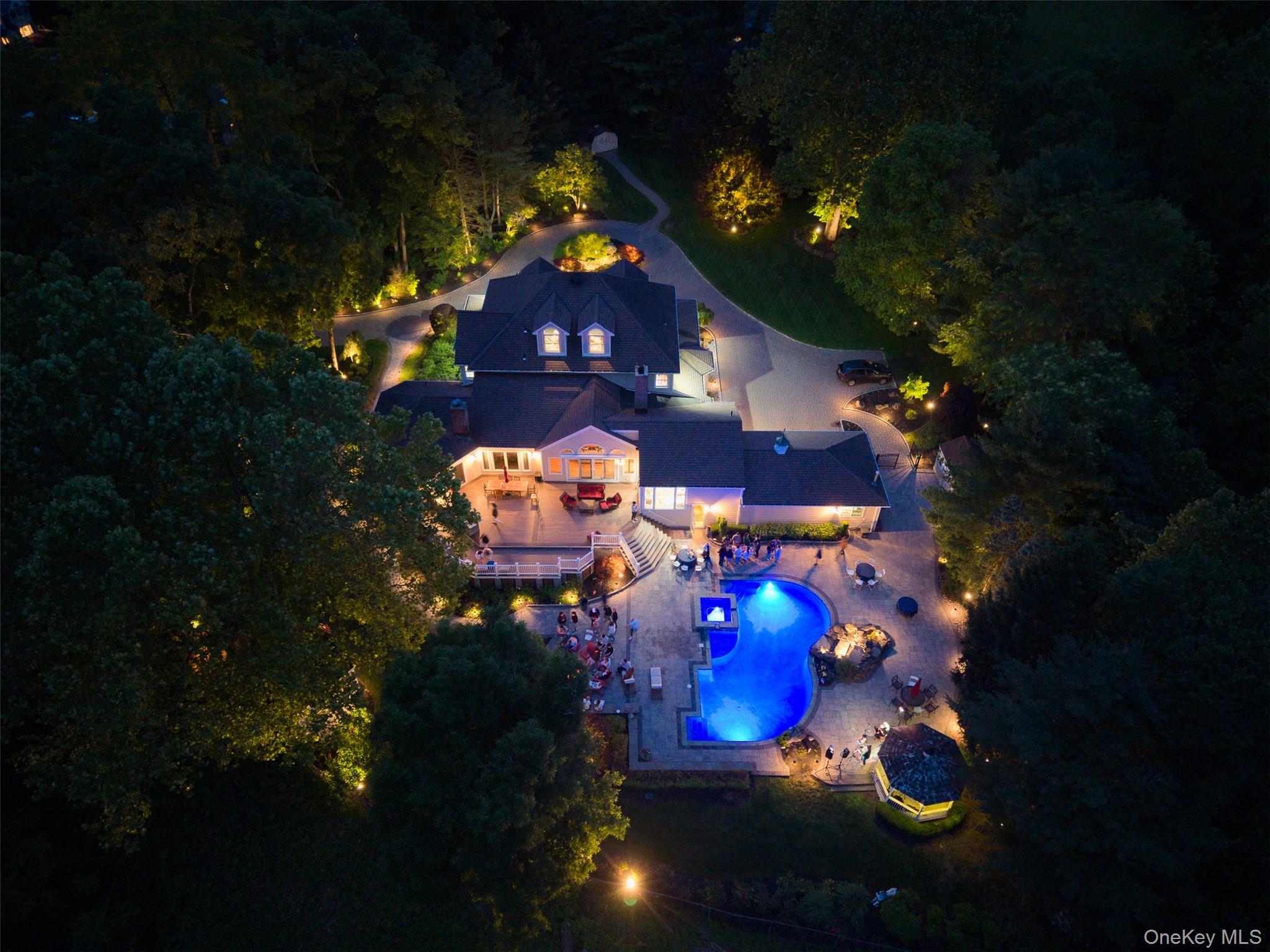 55 Kinsley Grove, Pearl River, NY 10965