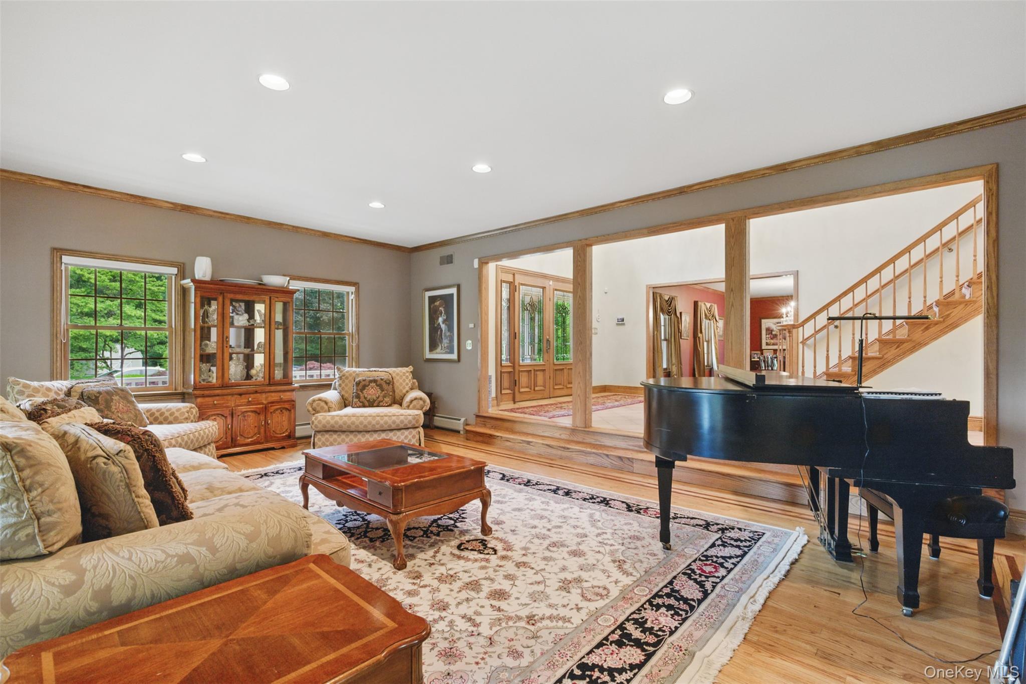 55 Kinsley Grove, Pearl River, NY 10965