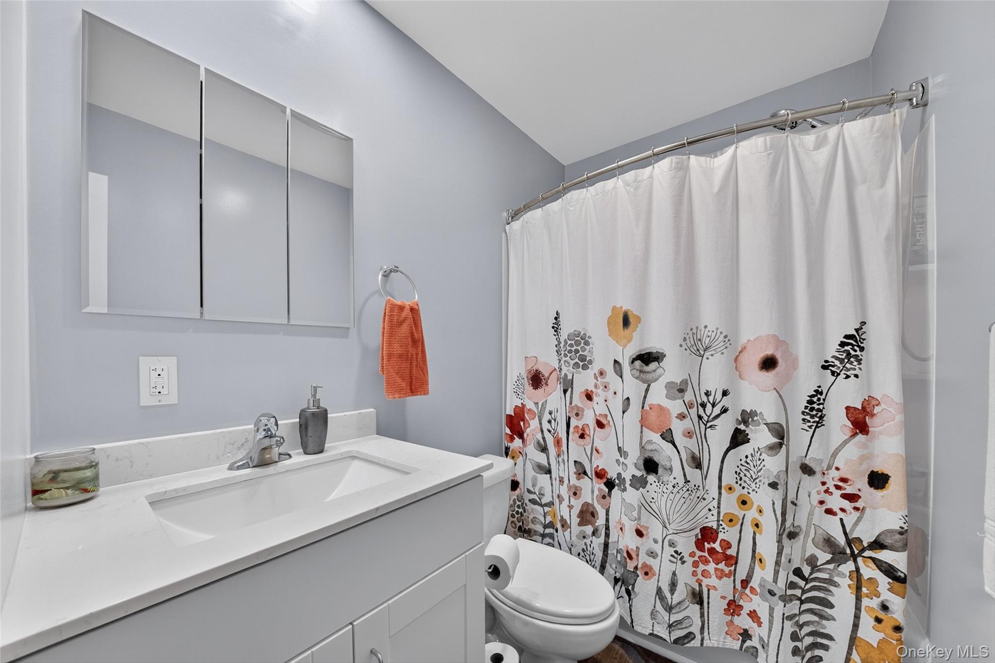 62 Lakeside Drive, New Windsor, NY 12553