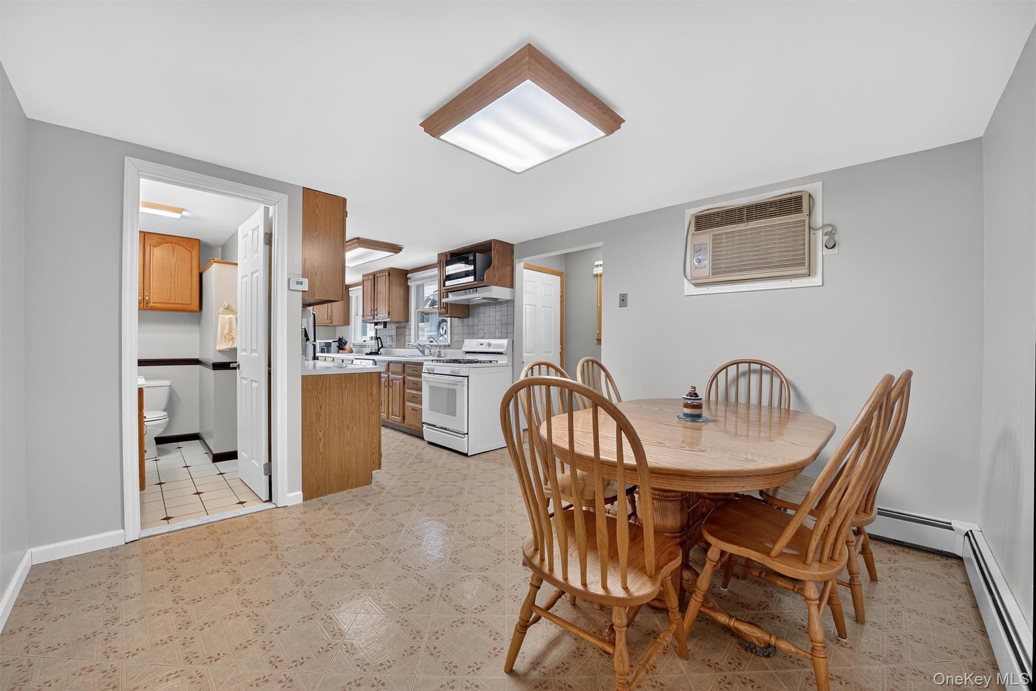 62 Lakeside Drive, New Windsor, NY 12553