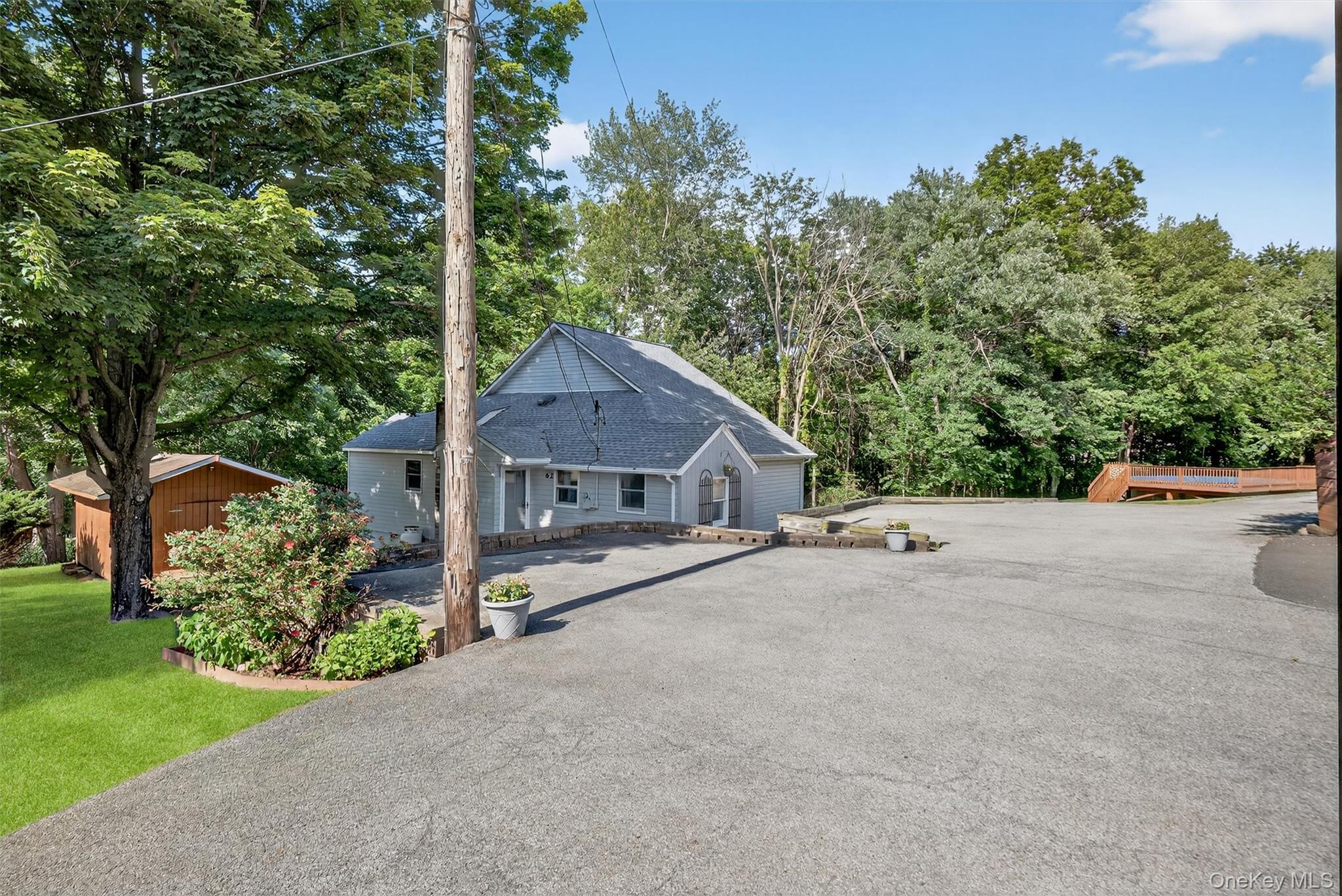 62 Lakeside Drive, New Windsor, NY 12553